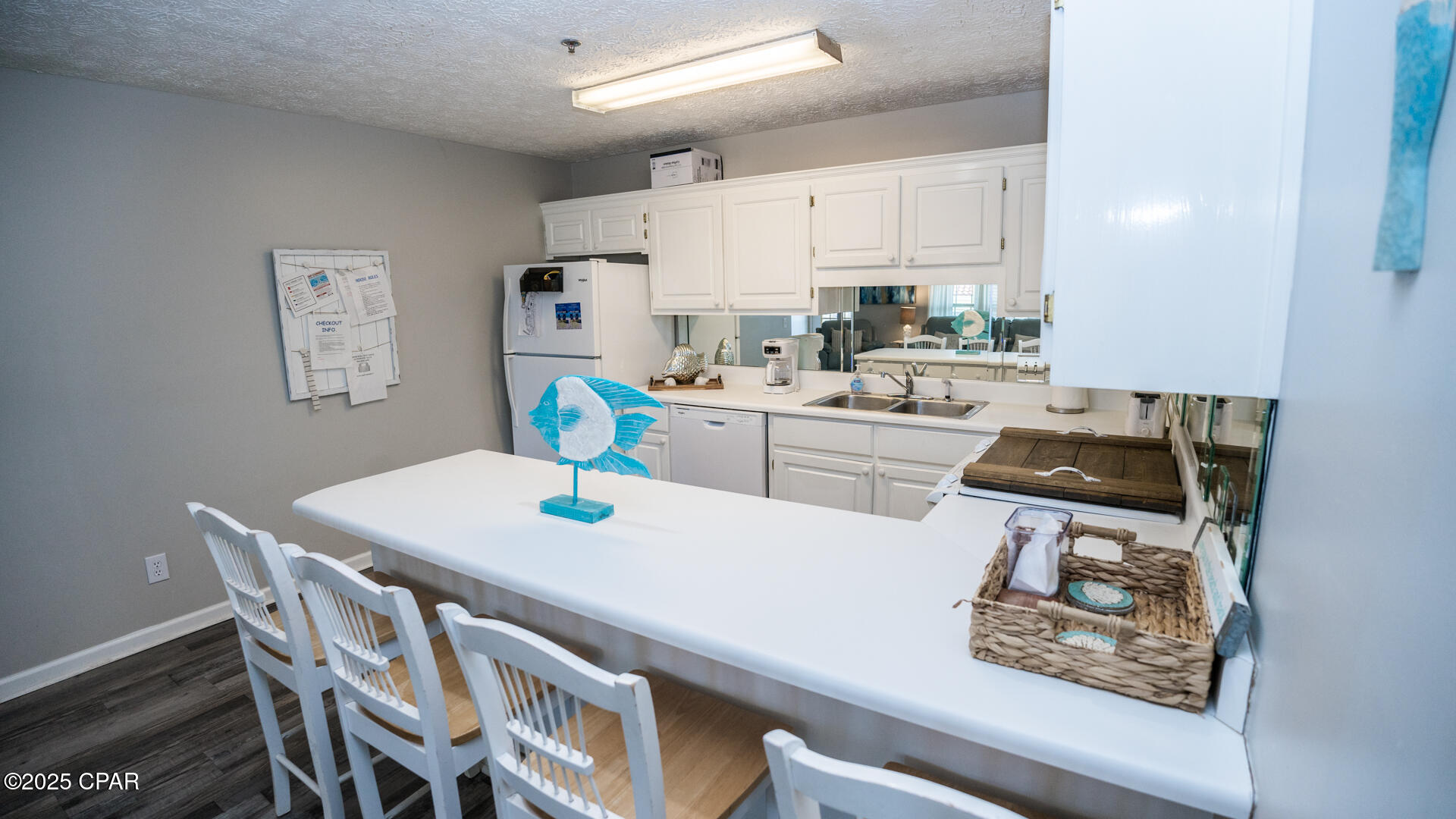 Image 10 For 17462 Front Beach  56201