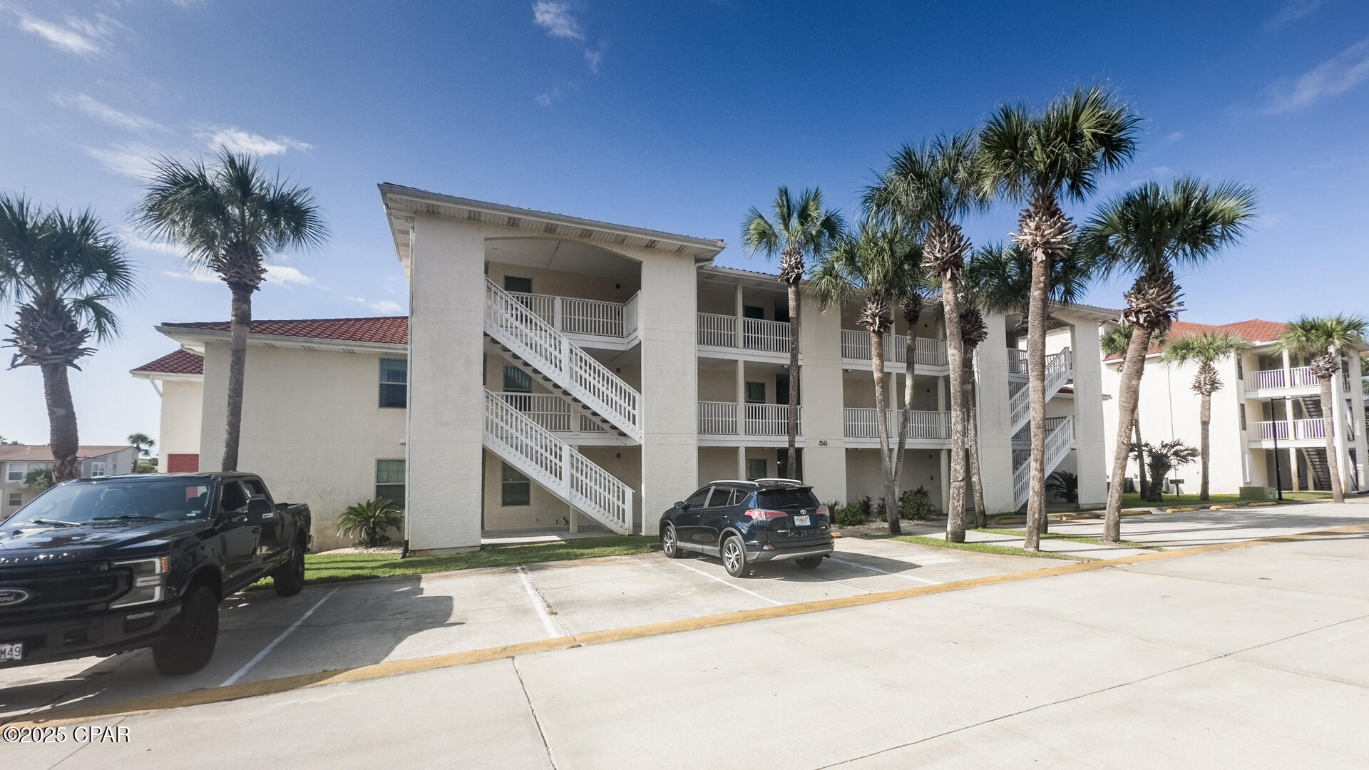 Image 33 For 17462 Front Beach  56201