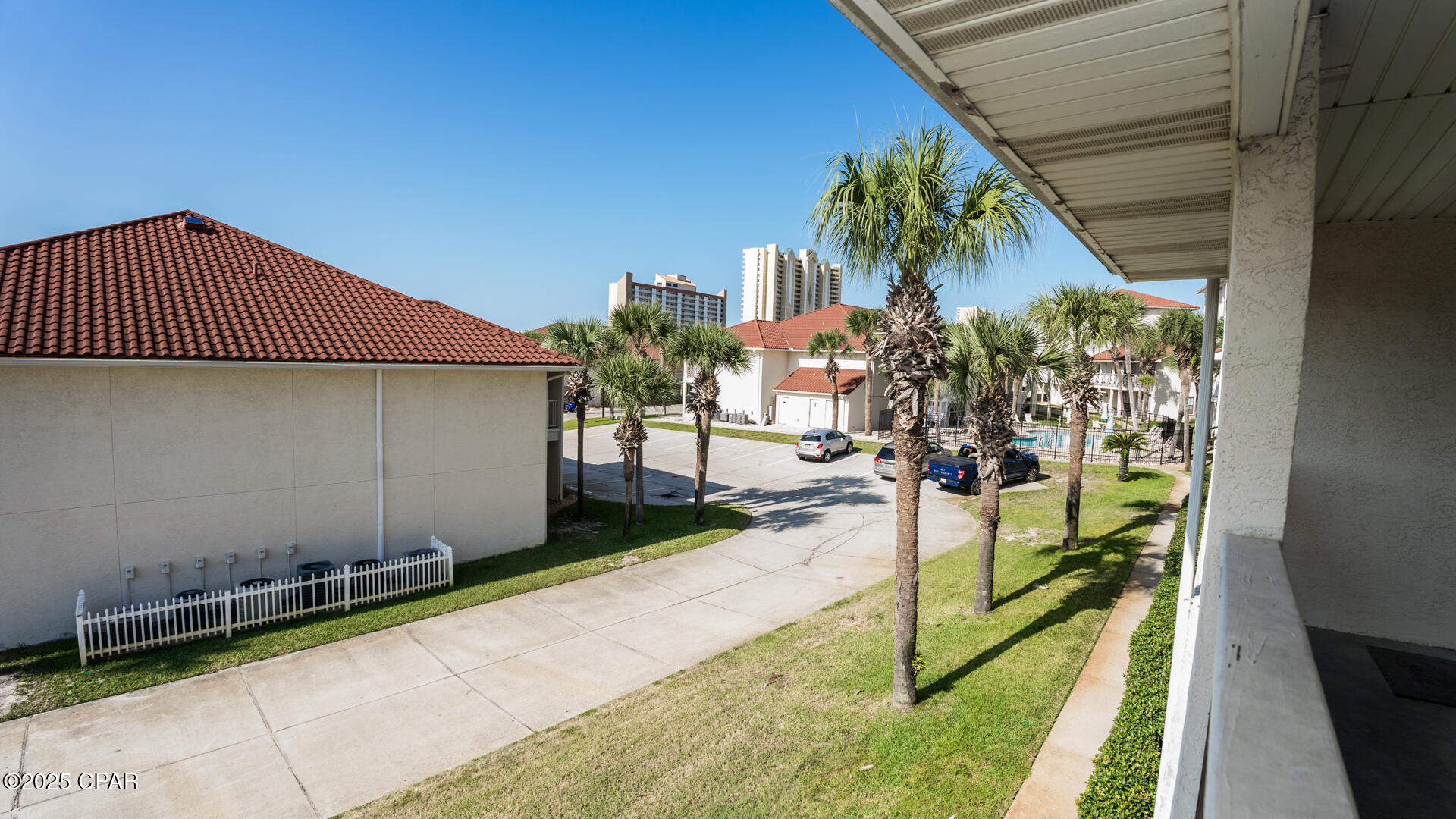 Image 35 For 17462 Front Beach  56201