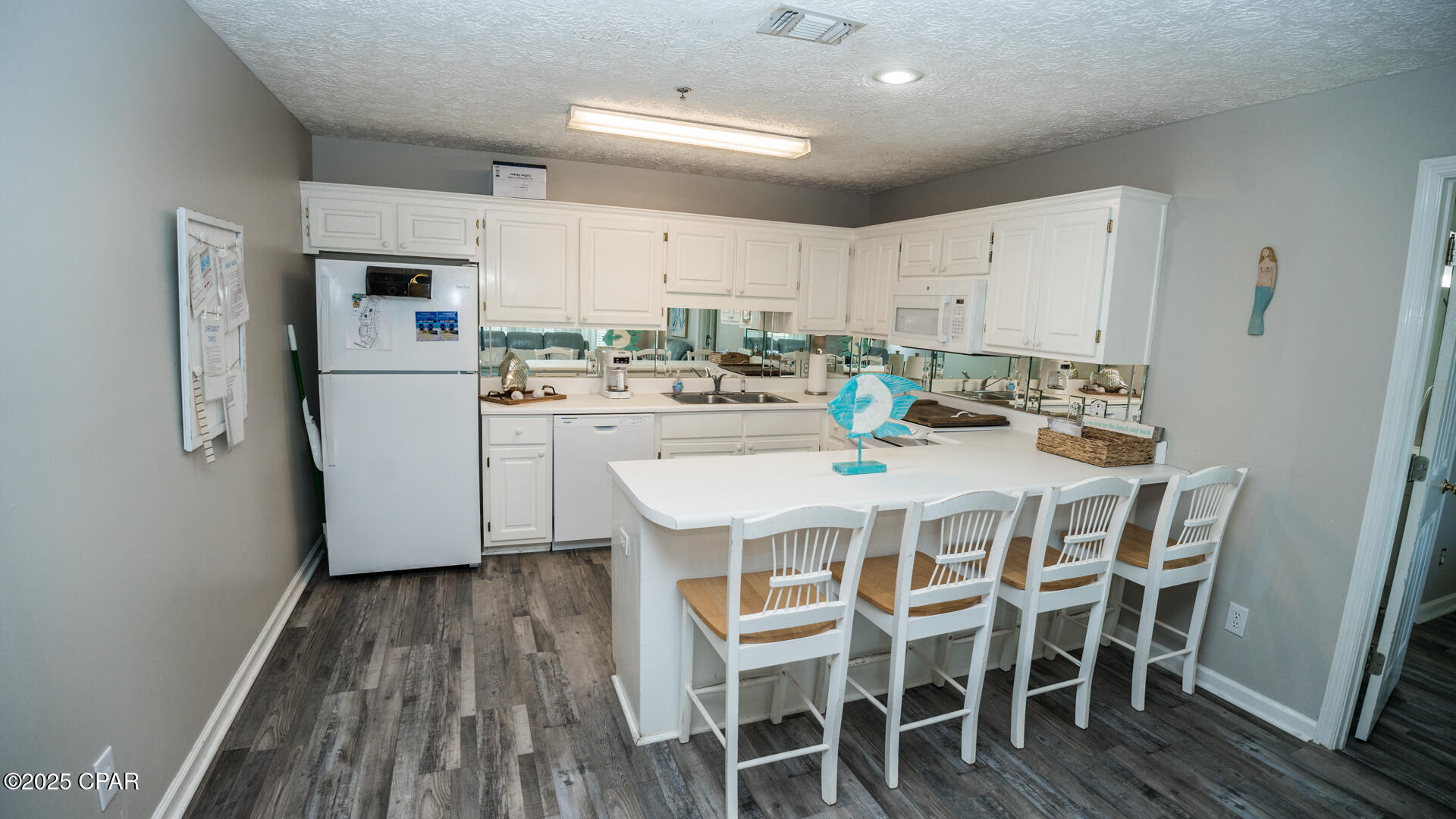 Image 9 For 17462 Front Beach  56201