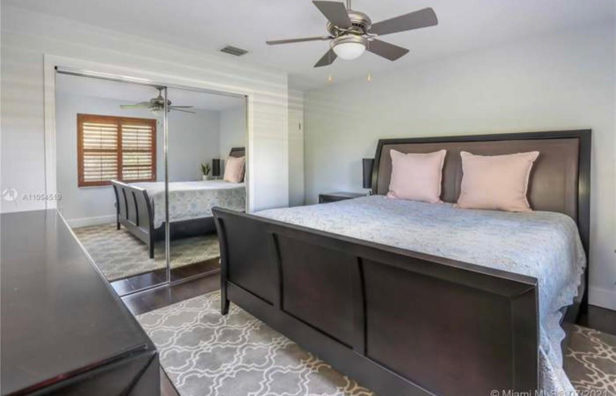 Homes for sale in Hollywood, FL | 1550 Tyler St, Hollywood, FL 33020 | MLS# F10532323