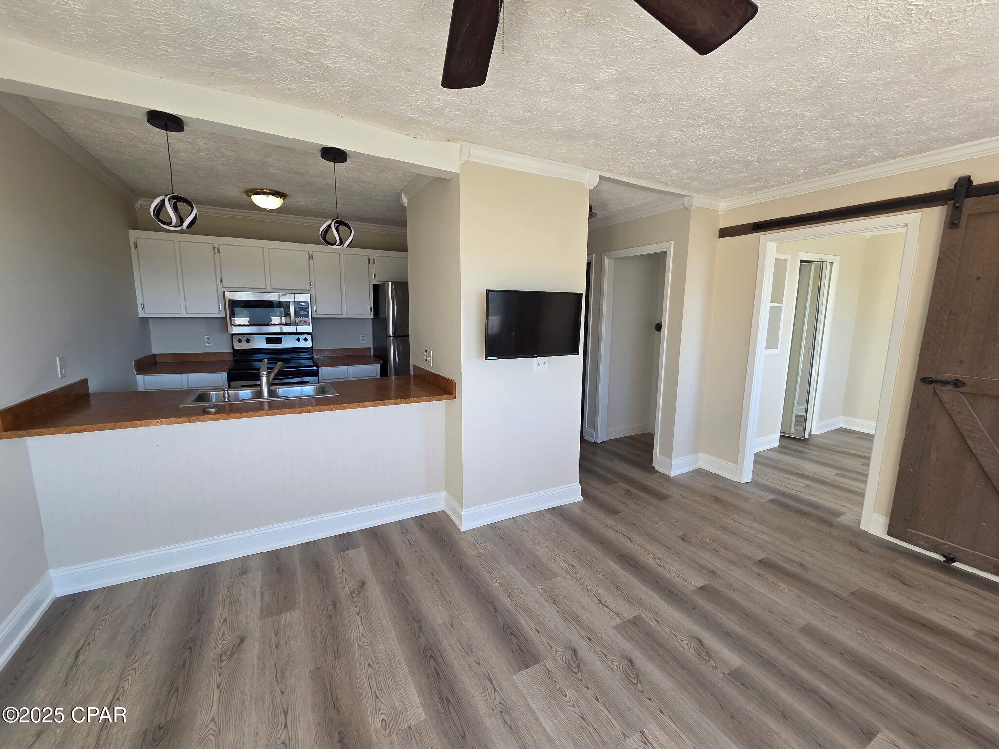 Image 7 For 141 Southfields Road 110