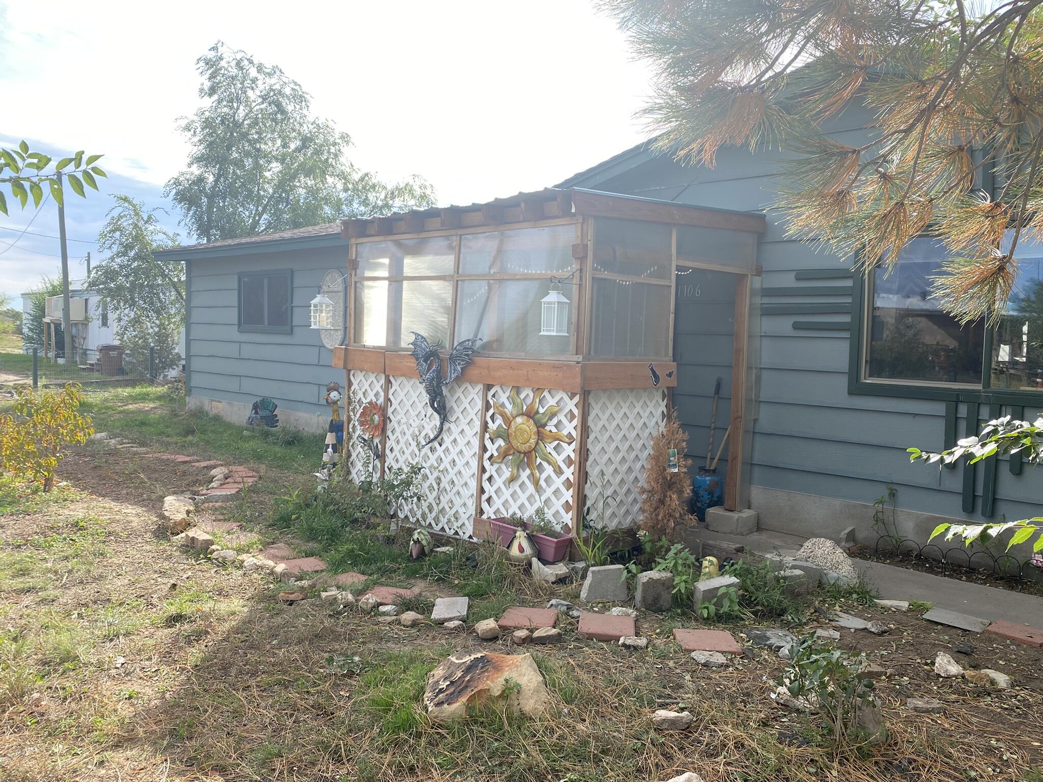 Homes for sale in Estancia, NM | 1106 W Leonard Ave, Estancia, NM 87016 | MLS# 1093359