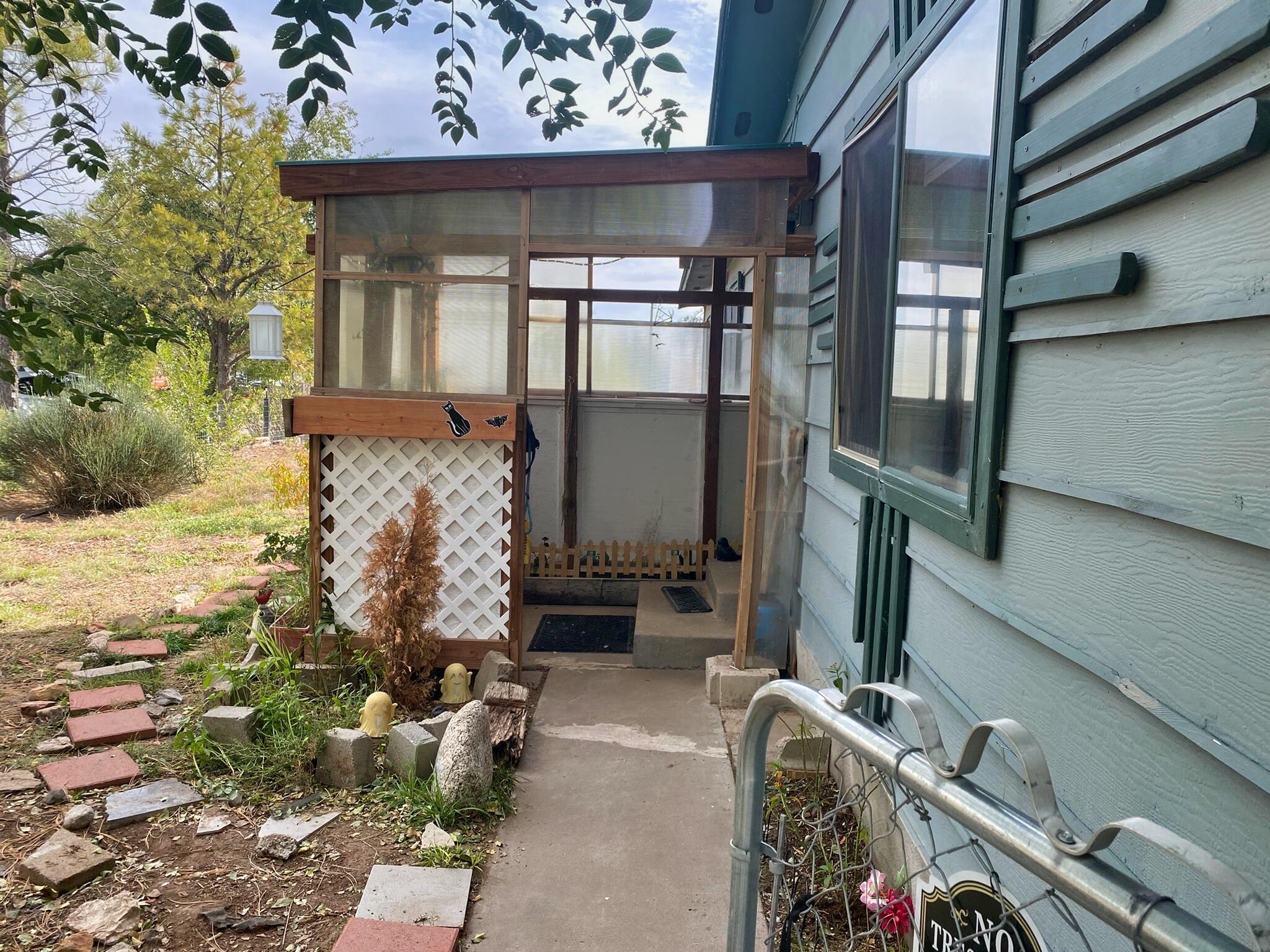 Homes for sale in Estancia, NM | 1106 W Leonard Ave, Estancia, NM 87016 | MLS# 1093359