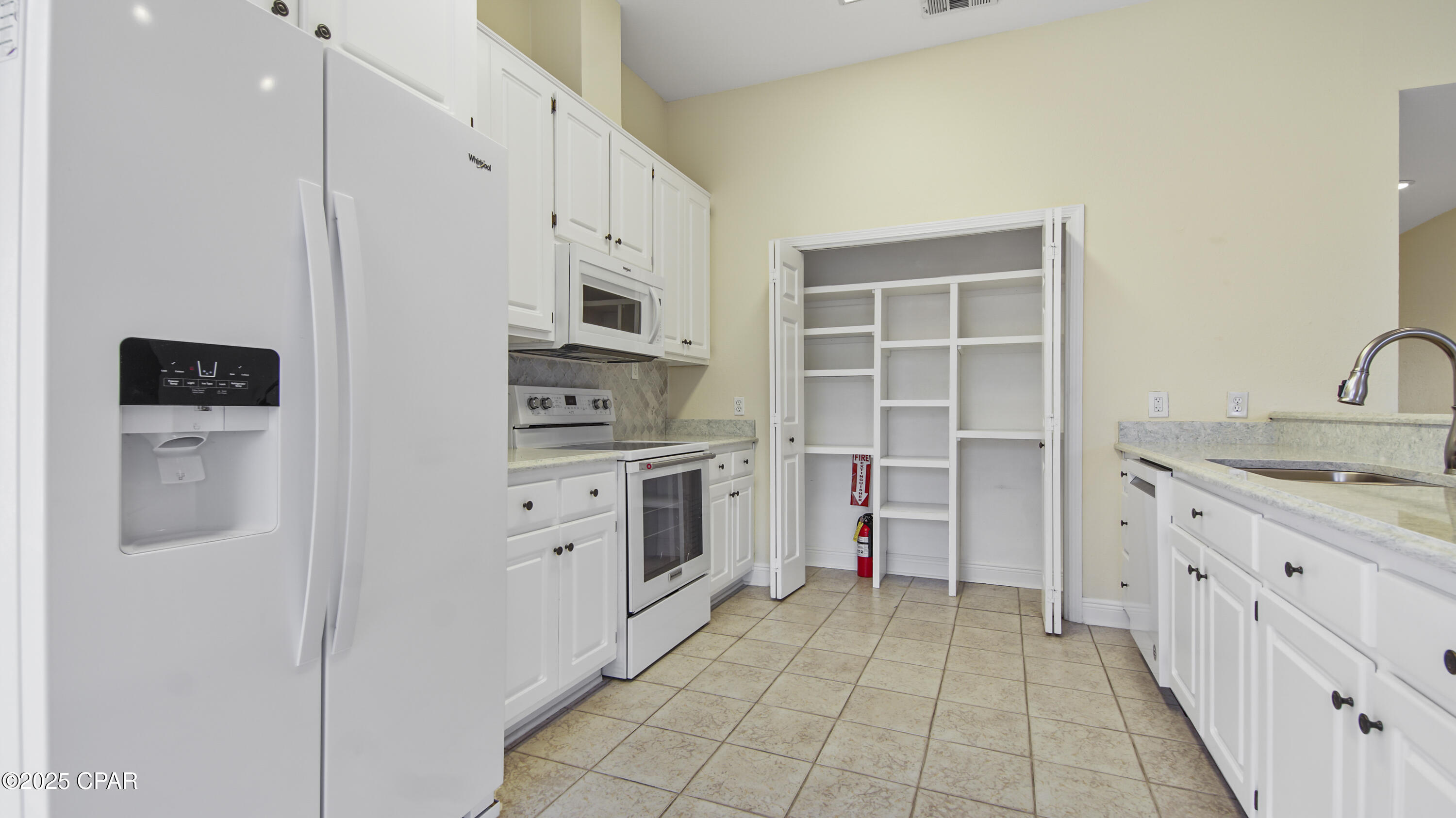 Image 13 For 139 Bonaire Drive