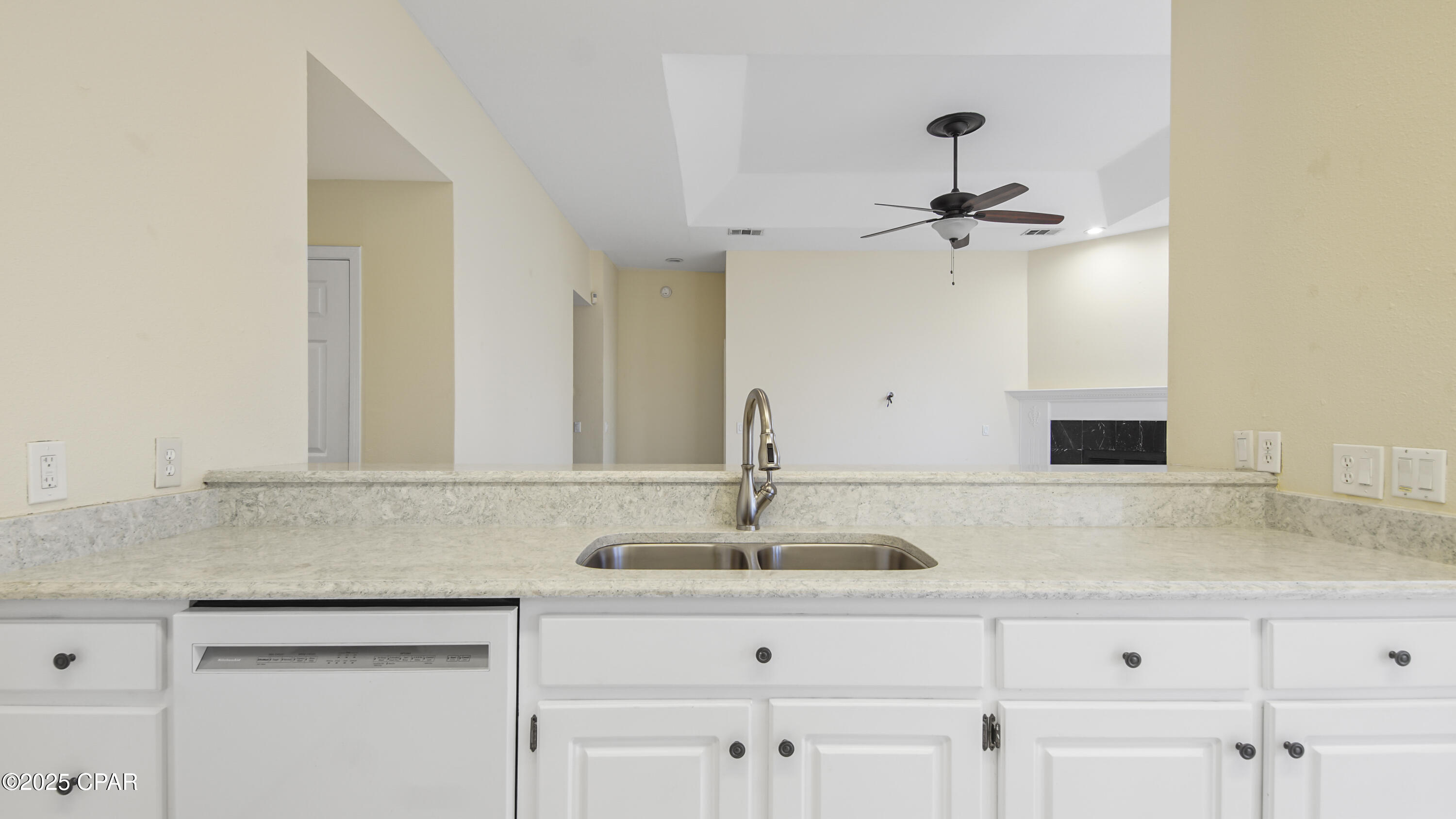 Image 15 For 139 Bonaire Drive