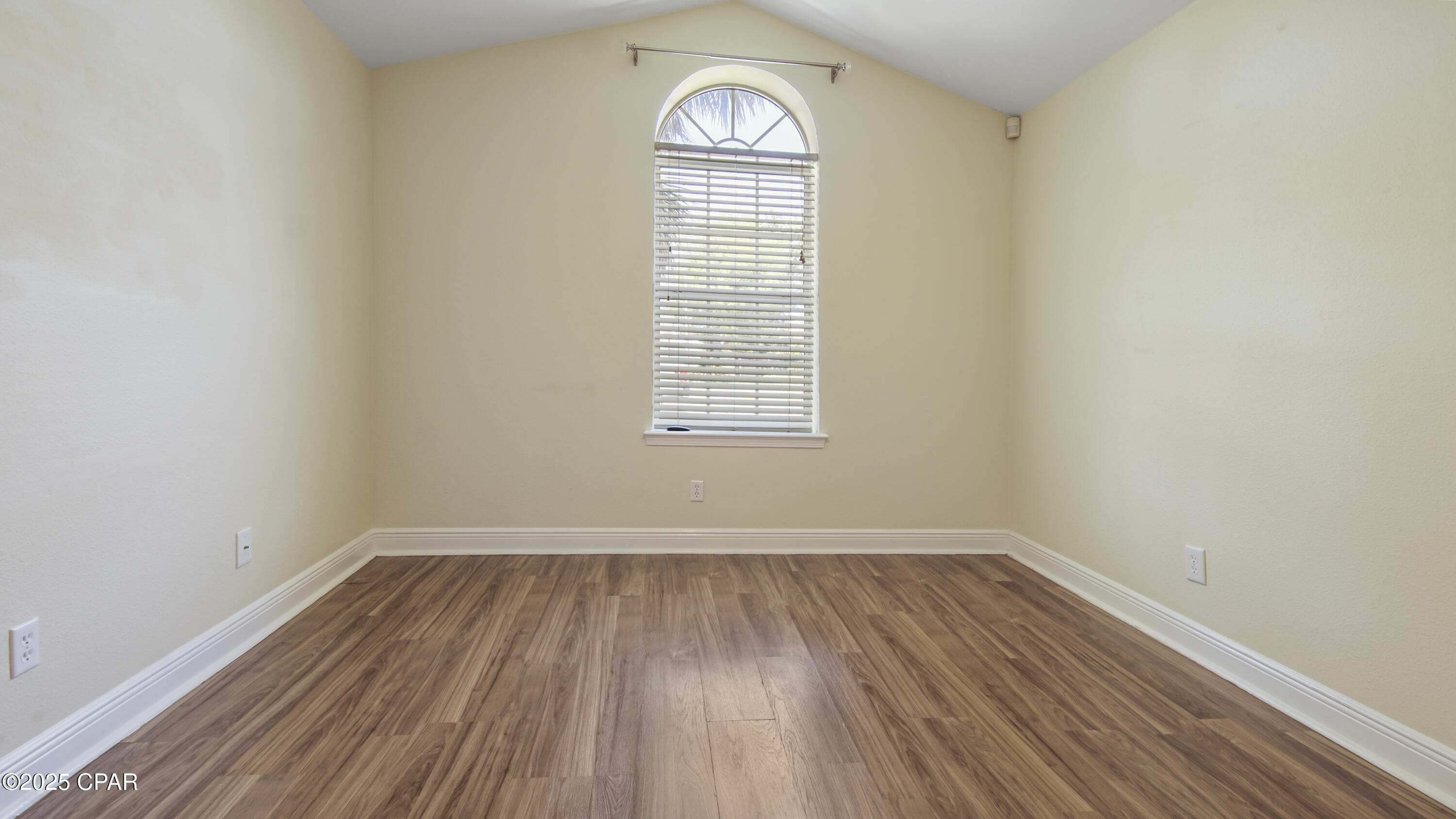 Image 17 For 139 Bonaire Drive