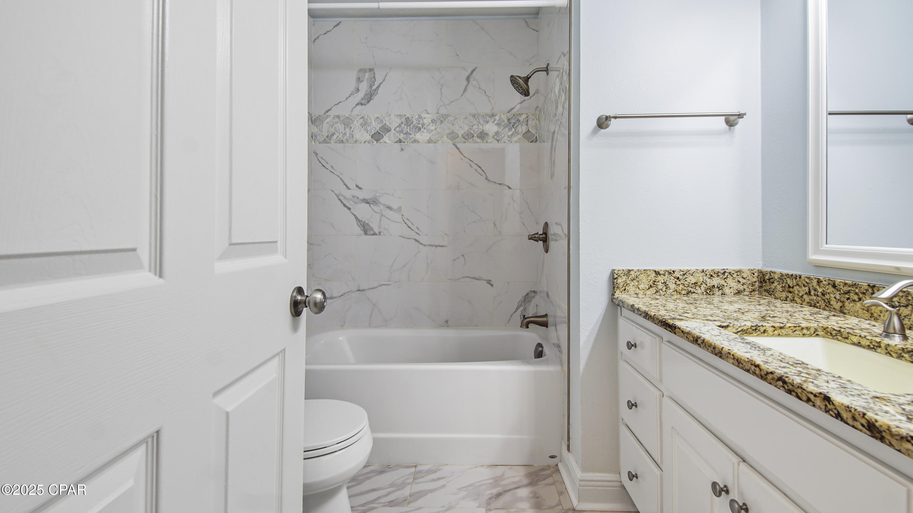 Image 19 For 139 Bonaire Drive