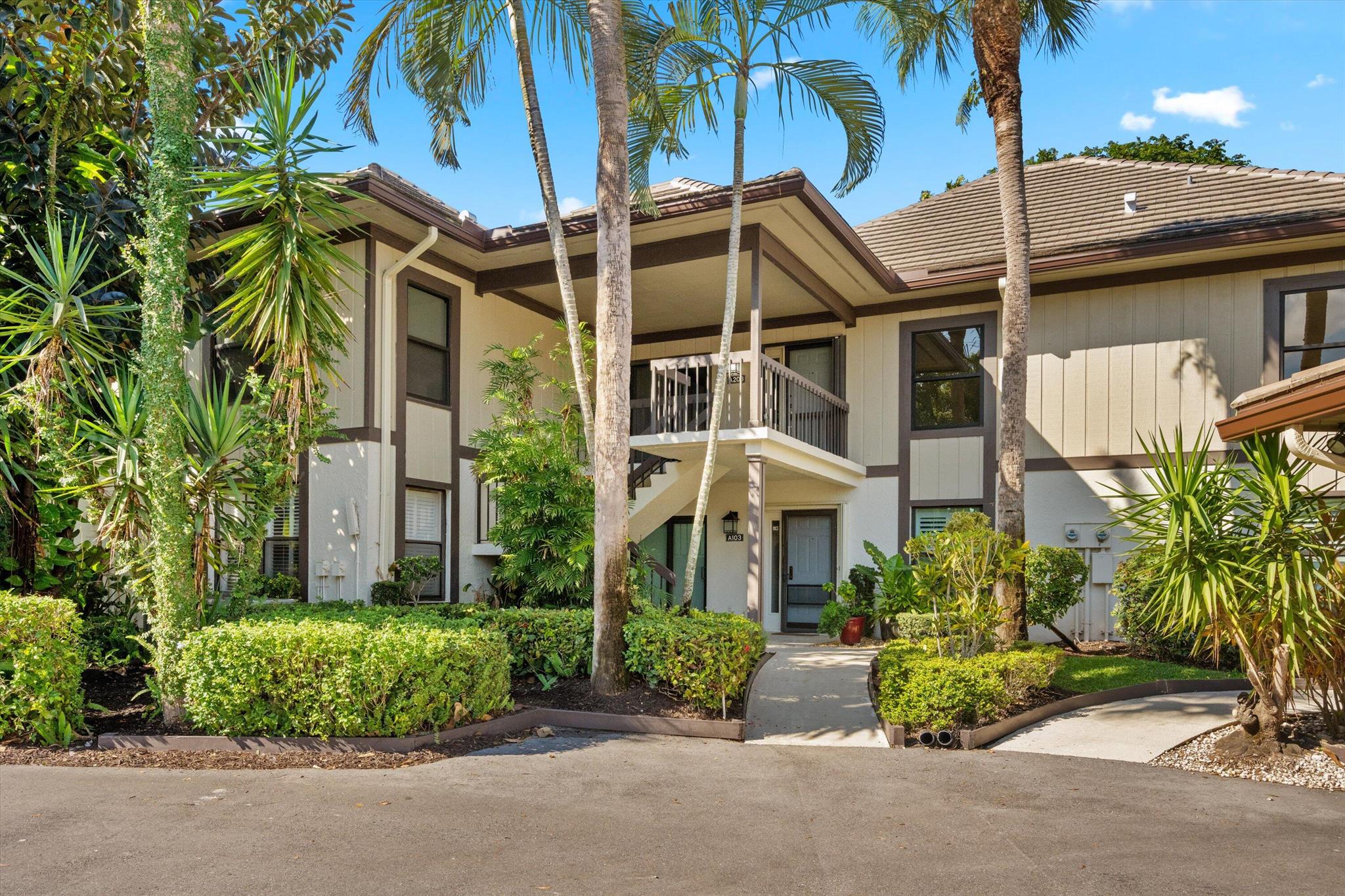 Meadow Brook Cond Decl Fi