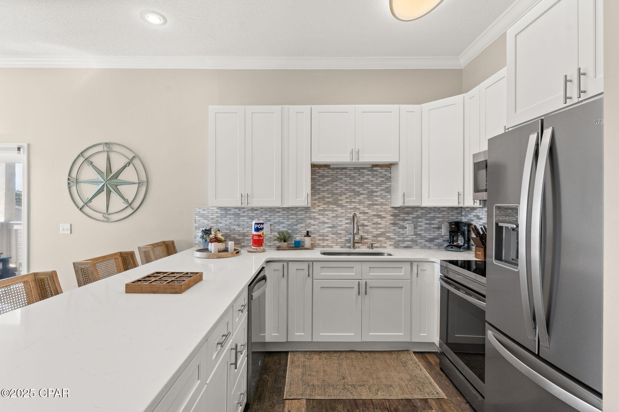 Image 11 For 17878 Front Beach  F2