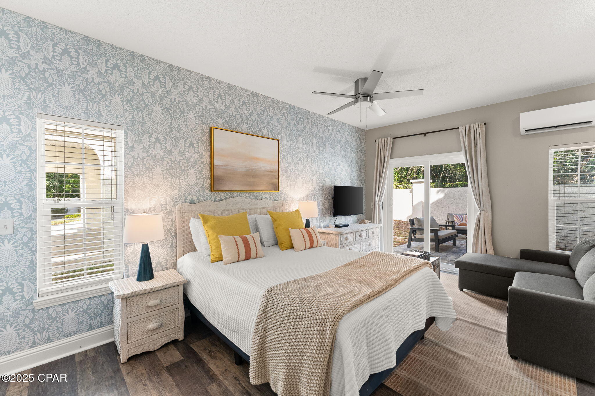 Image 13 For 17878 Front Beach  F2