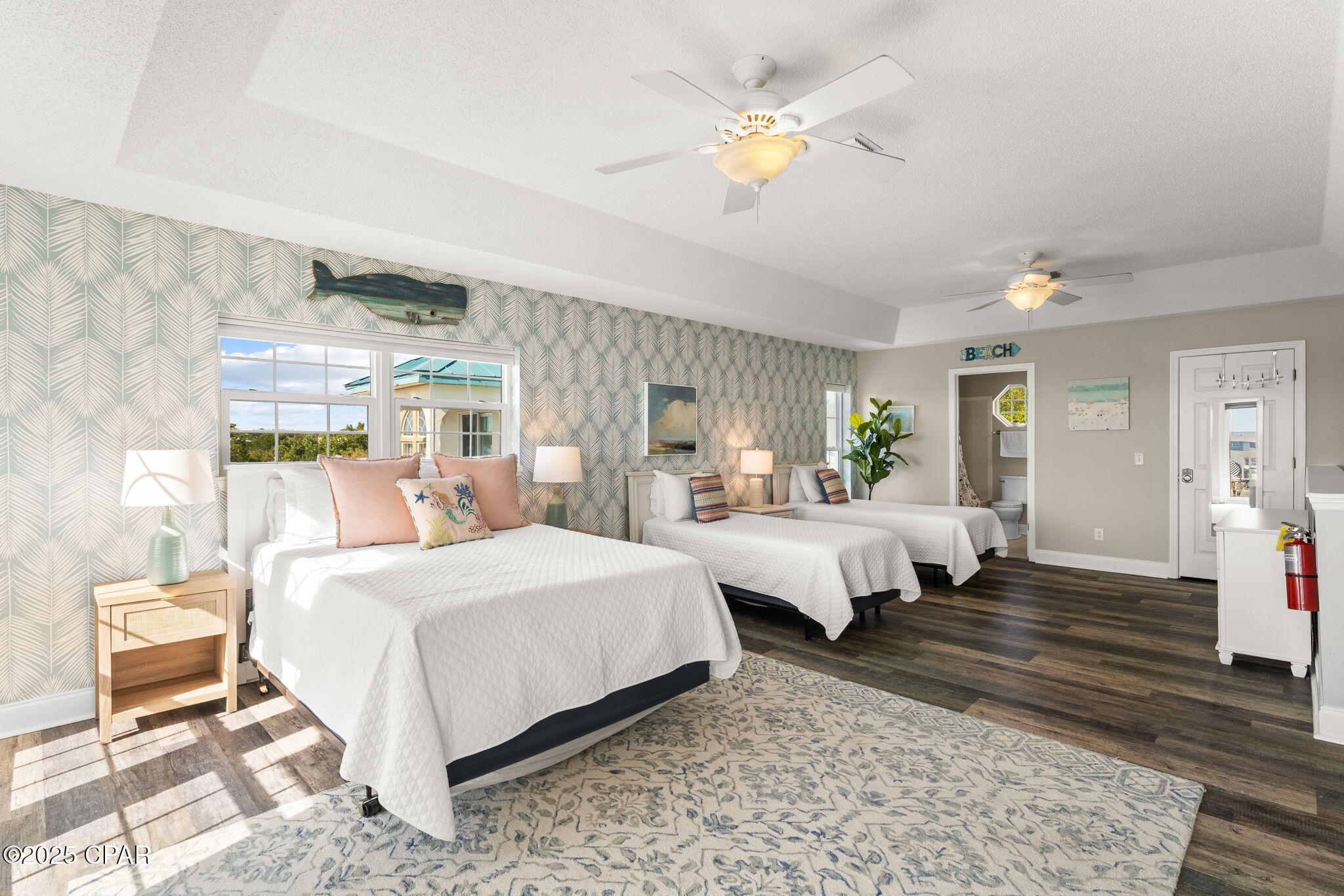 Image 19 For 17878 Front Beach  F2