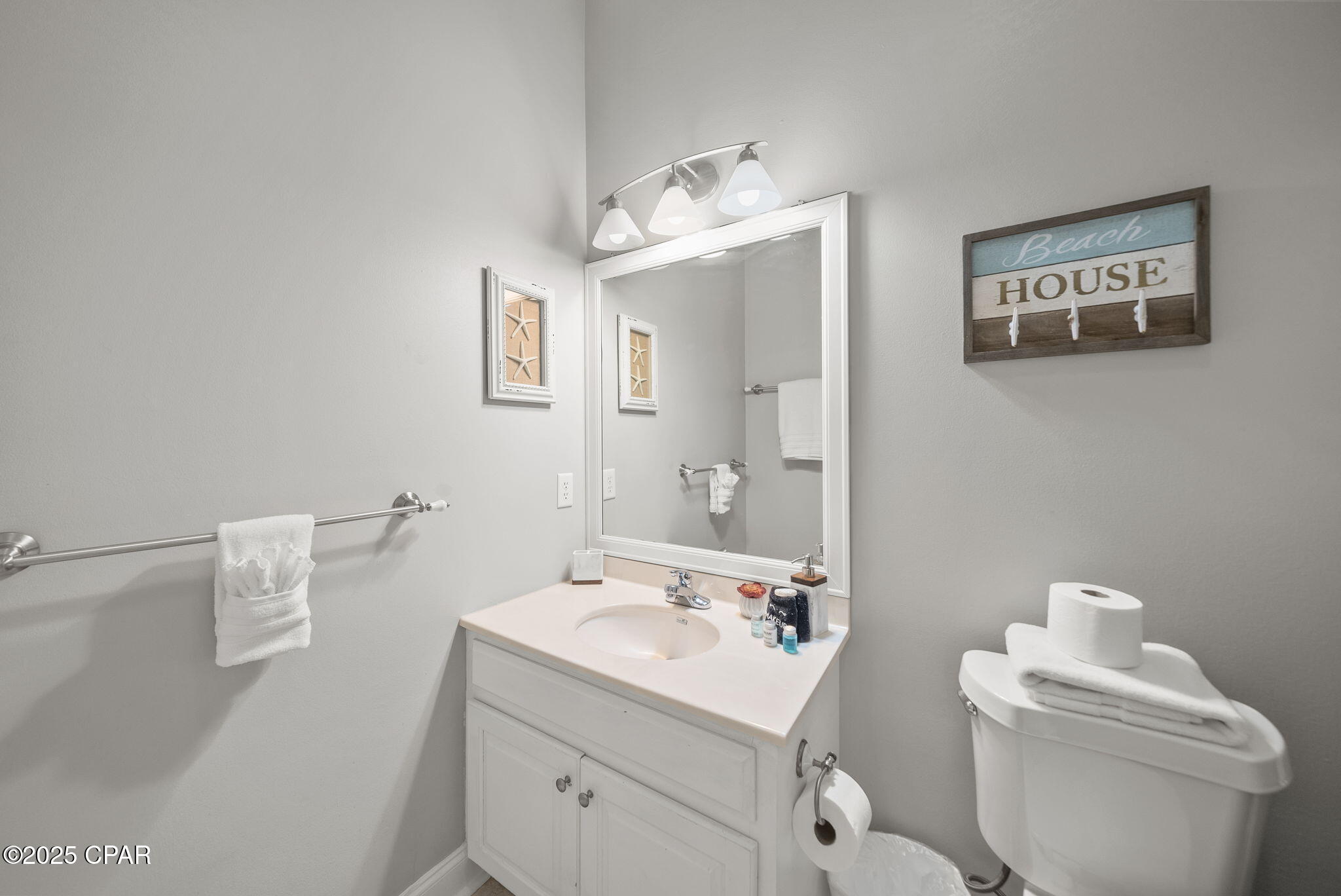 Image 26 For 17878 Front Beach  F2