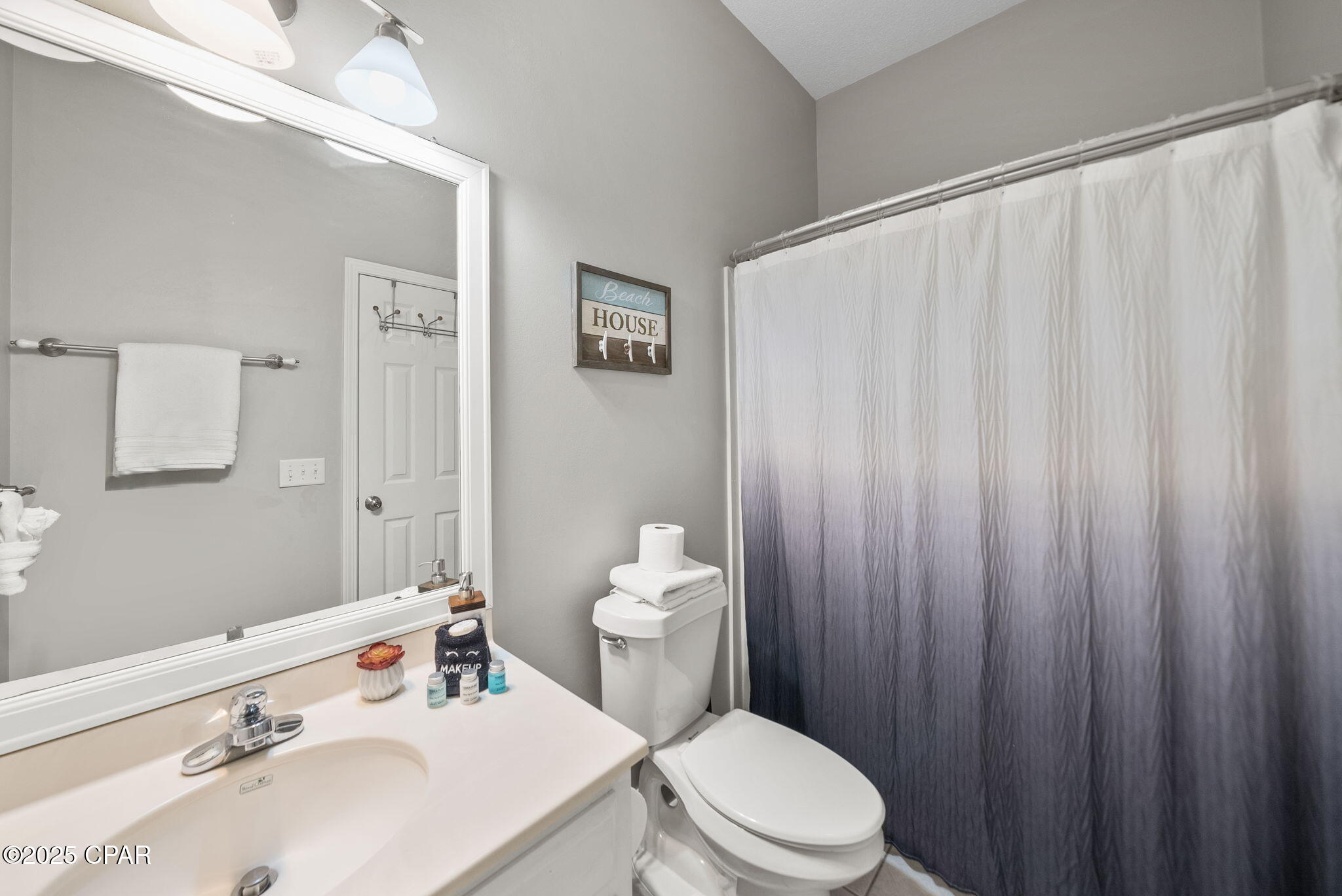 Image 27 For 17878 Front Beach  F2