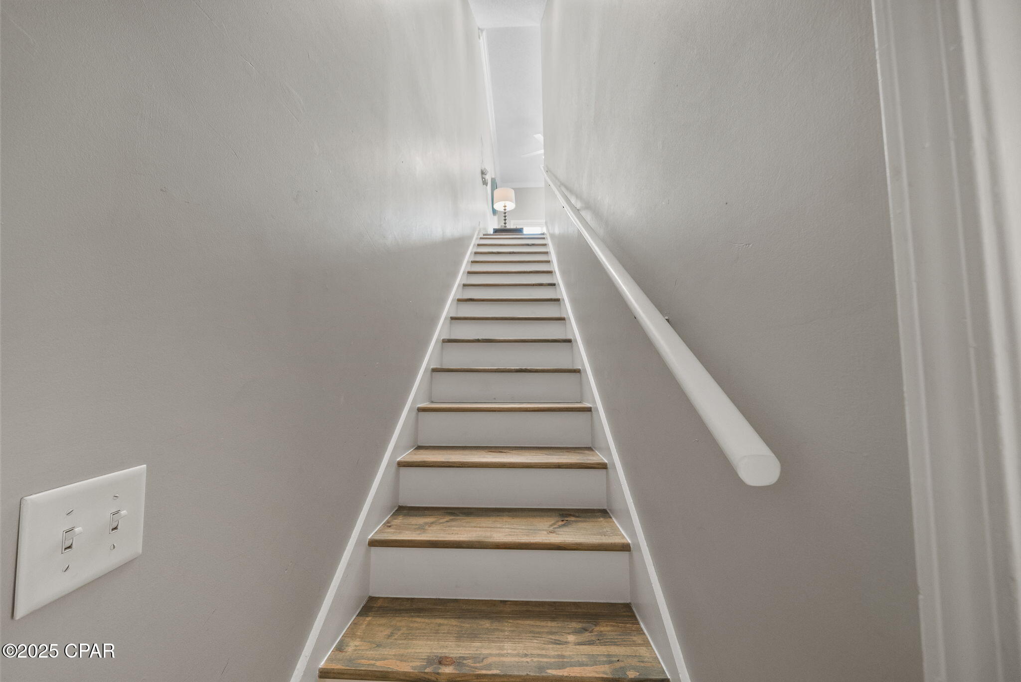 Image 35 For 17878 Front Beach  F2