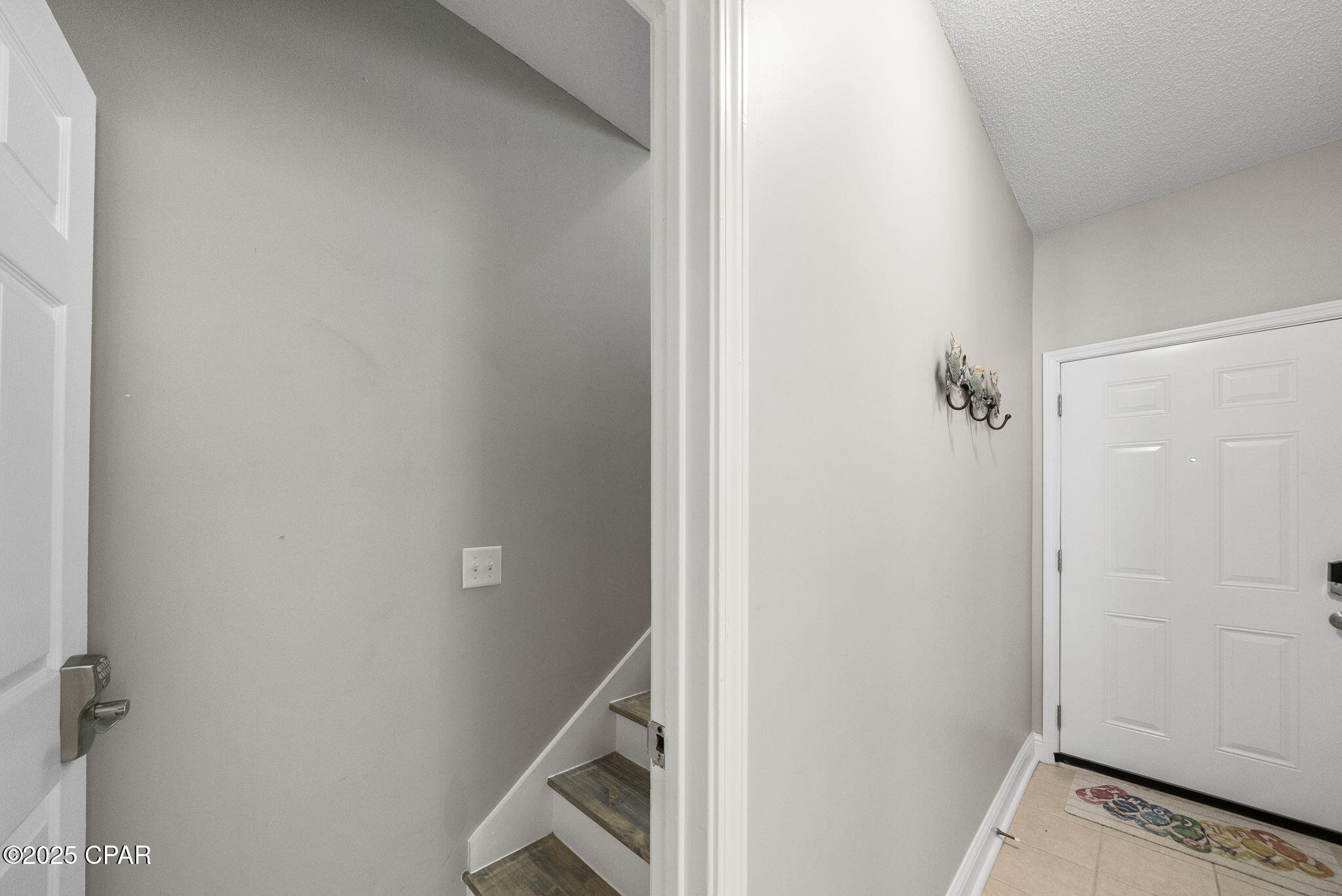 Image 36 For 17878 Front Beach  F2