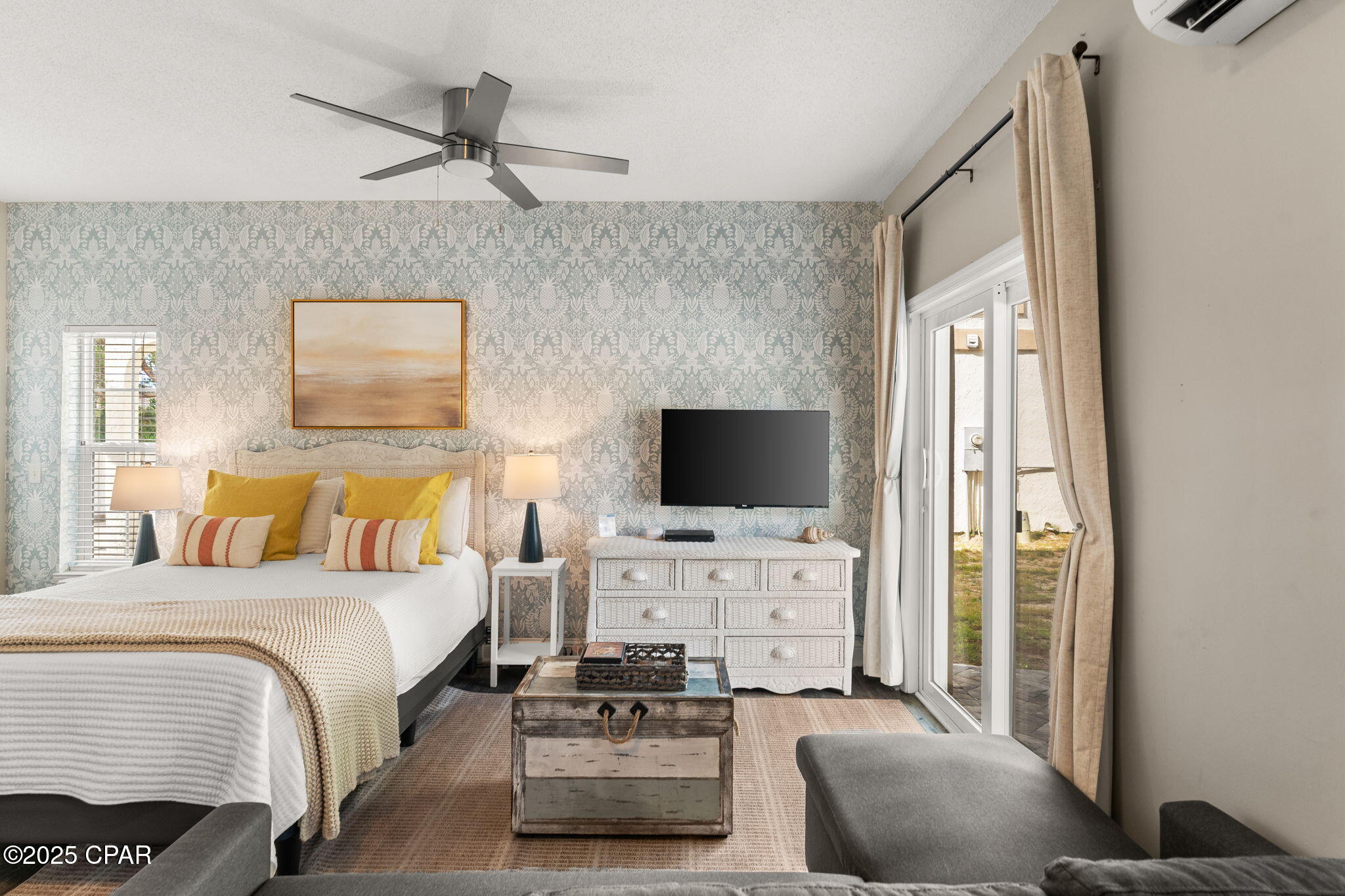 Image 62 For 17878 Front Beach  F2