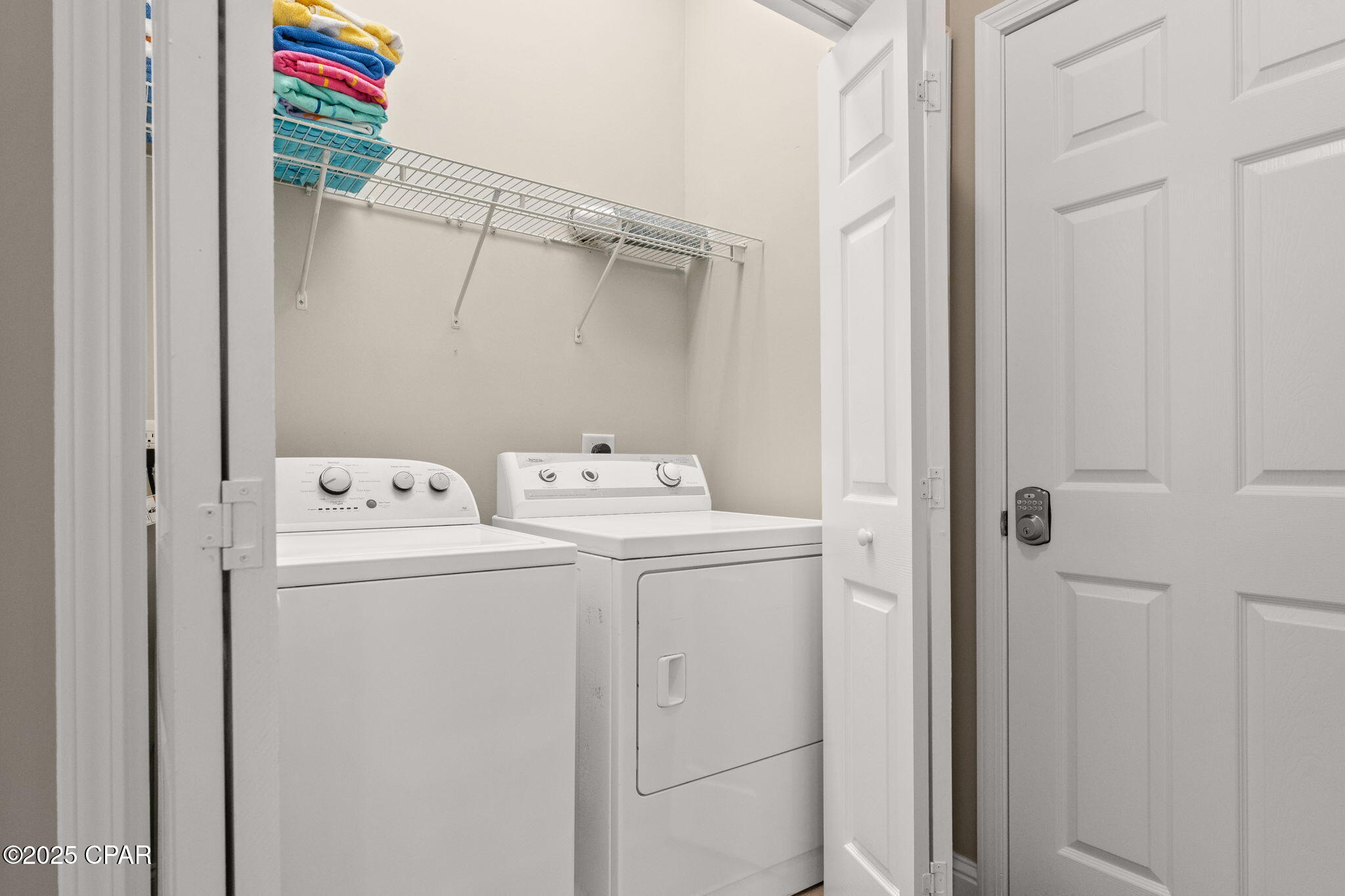 Image 67 For 17878 Front Beach  F2