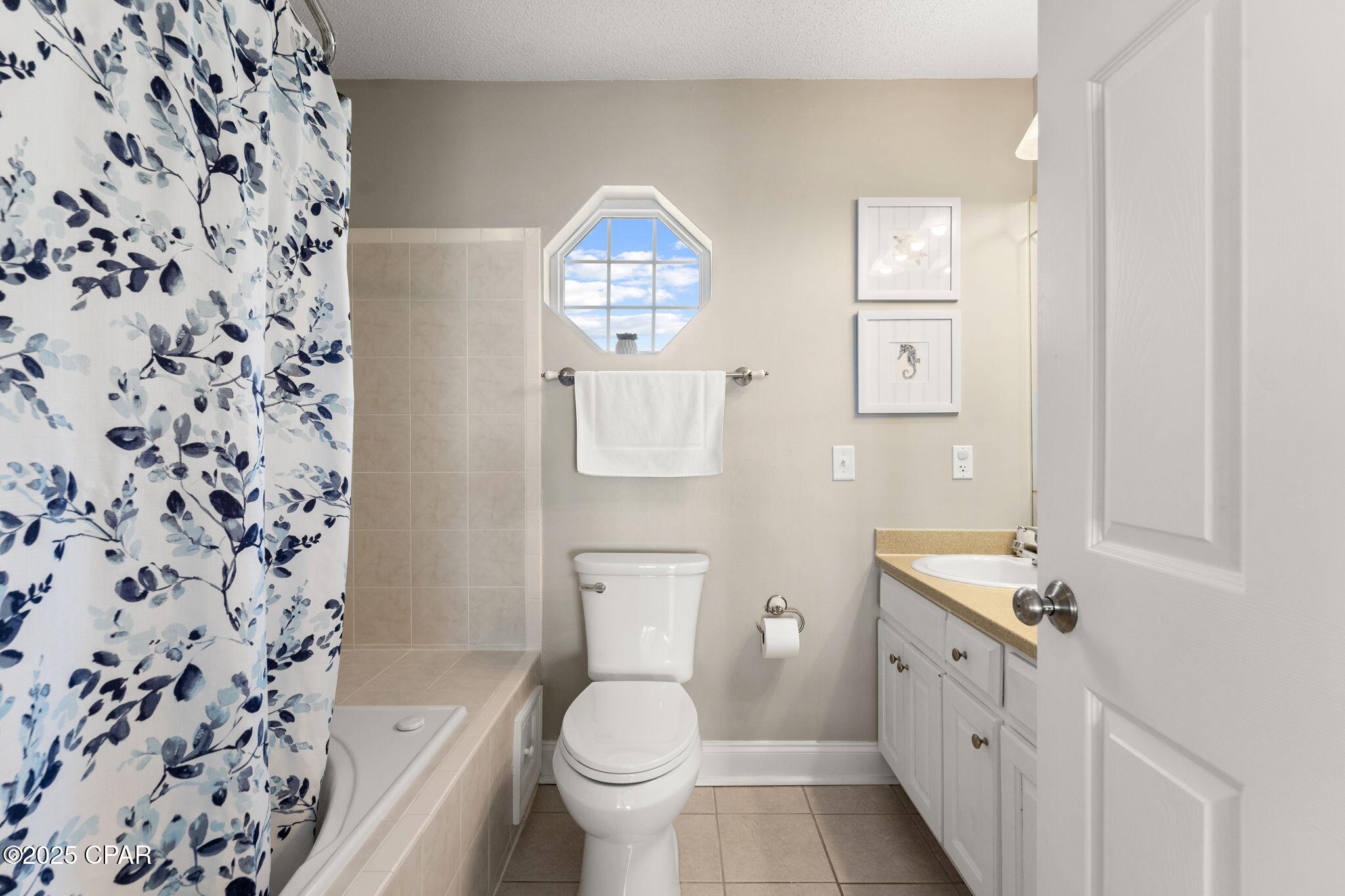 Image 74 For 17878 Front Beach  F2