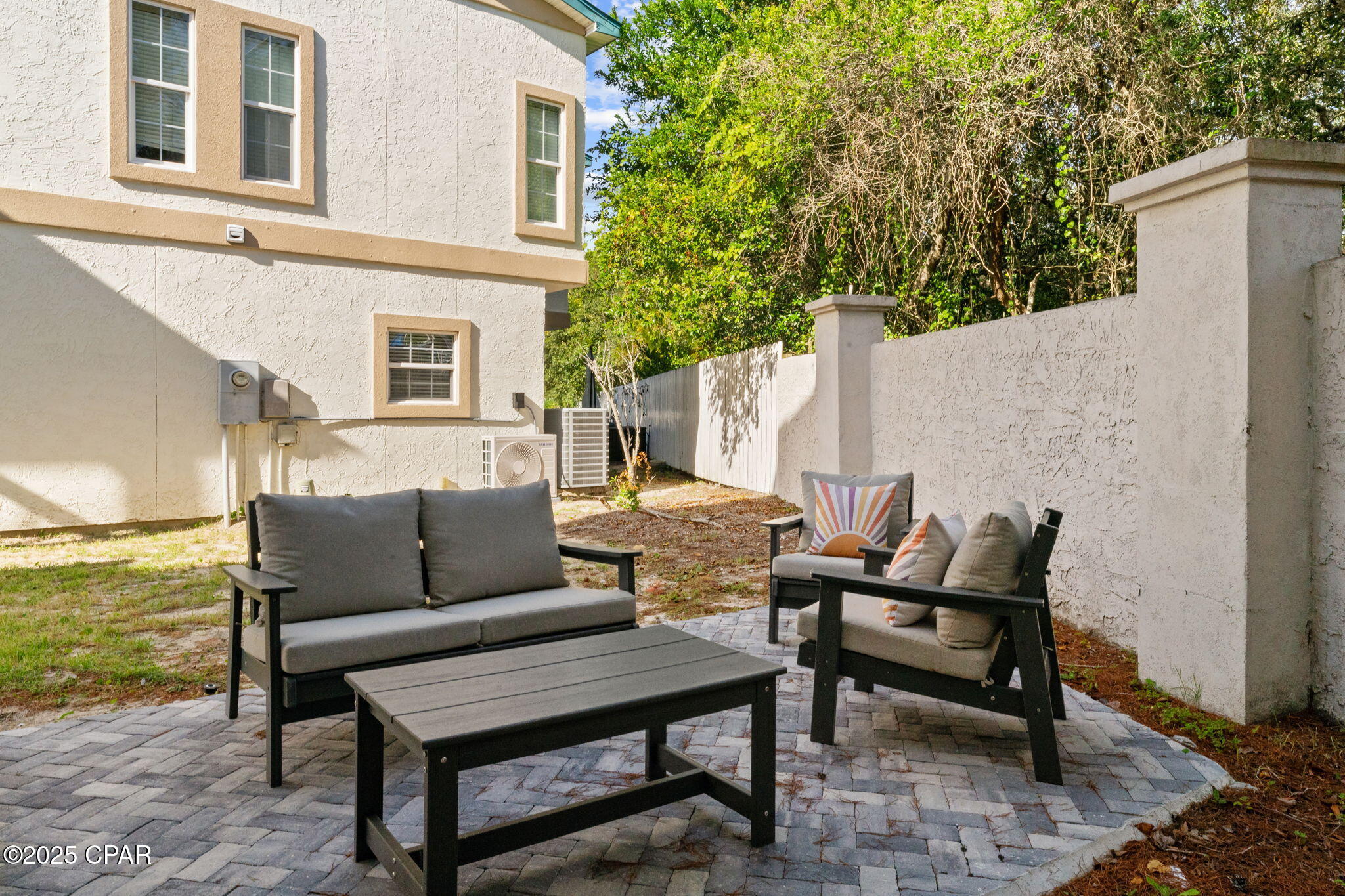 Image 80 For 17878 Front Beach  F2