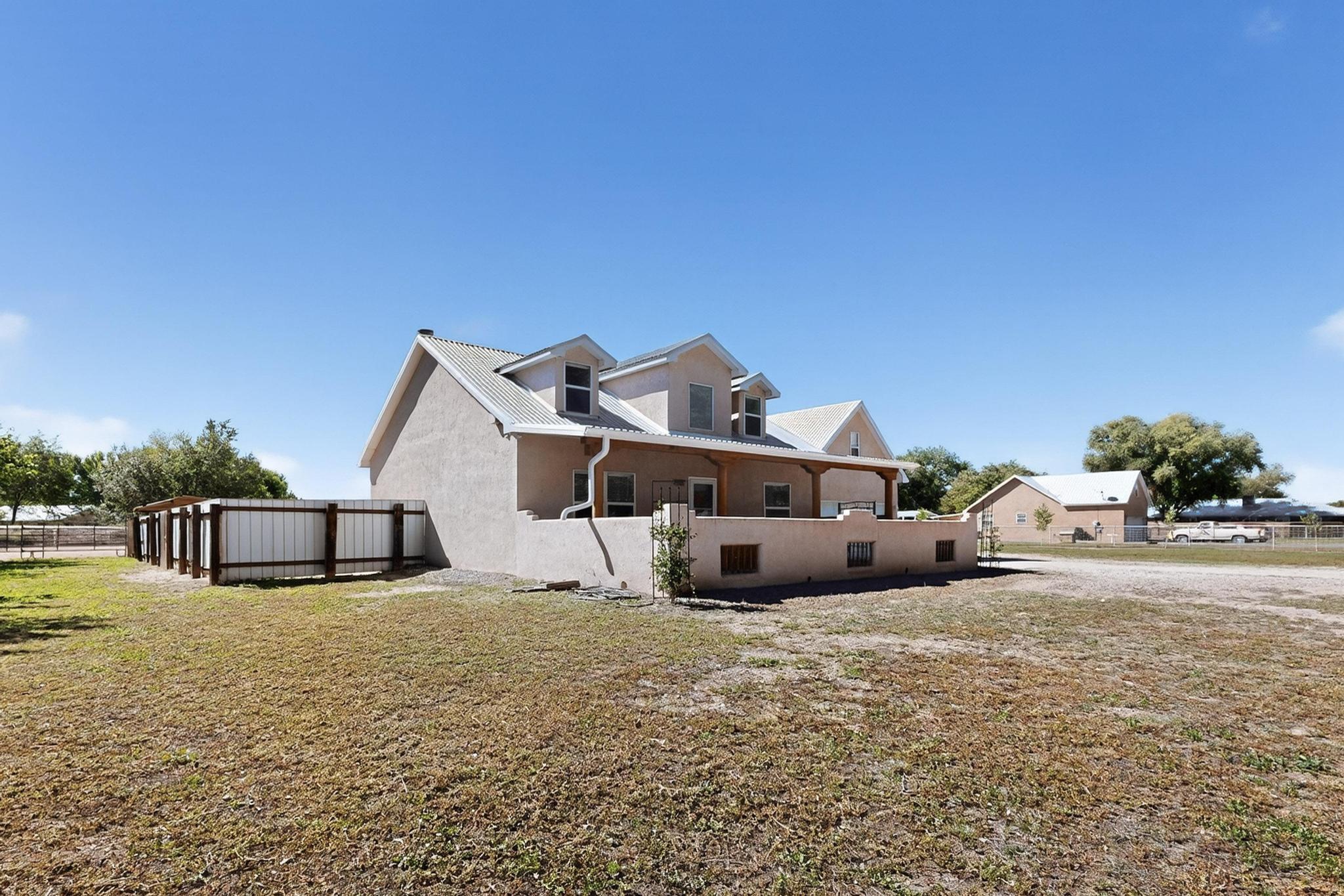 Homes for sale in Peralta, NM | 122 Valencia Rd, Peralta, NM 87042 | MLS# 1093367