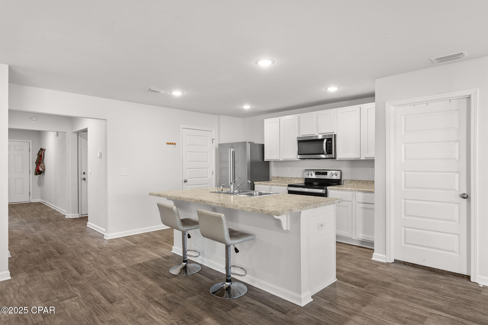 Image 3 For 4109 Brighton Boulevard