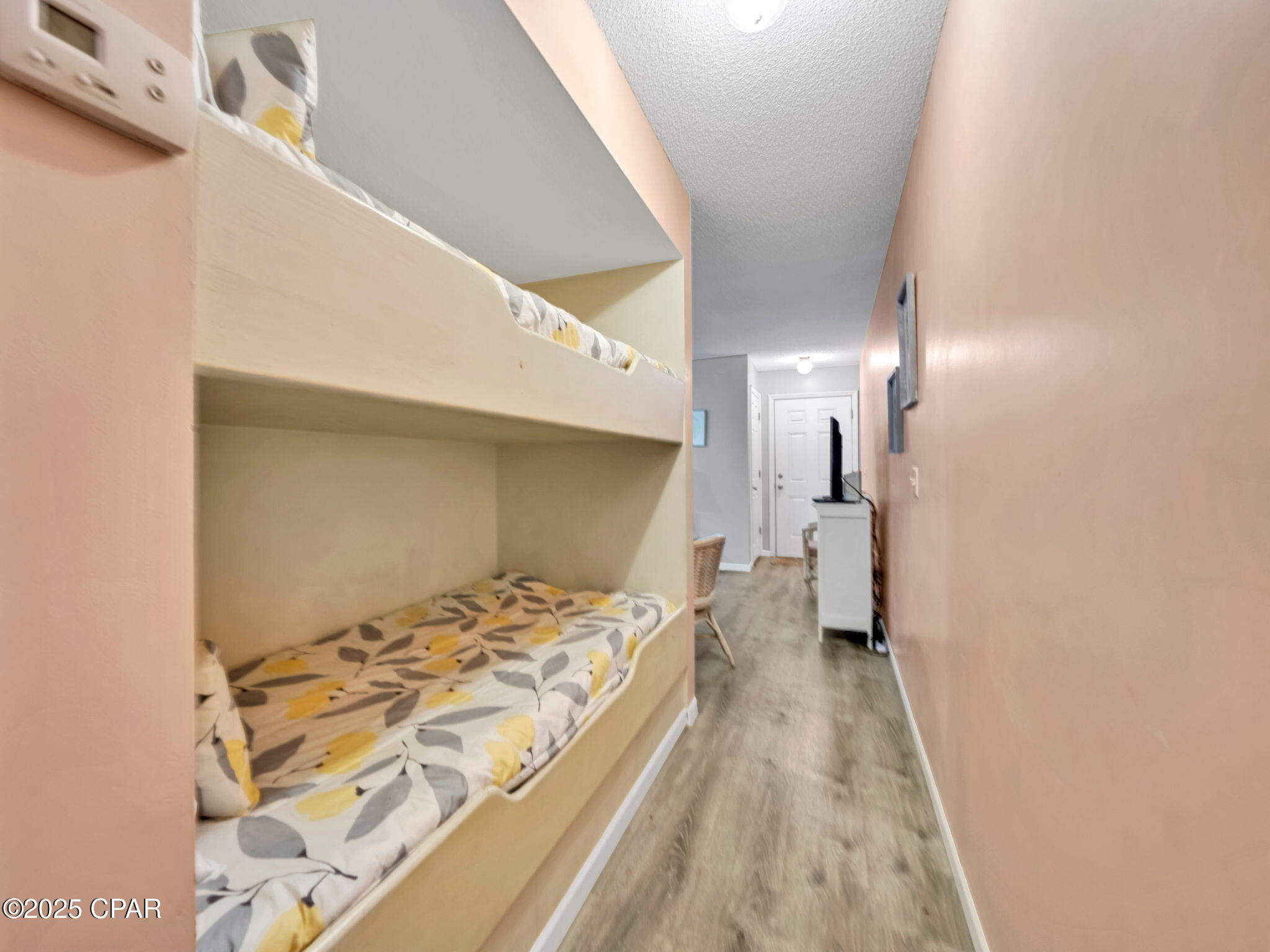 Image 36 For 17462 Front Beach  54205