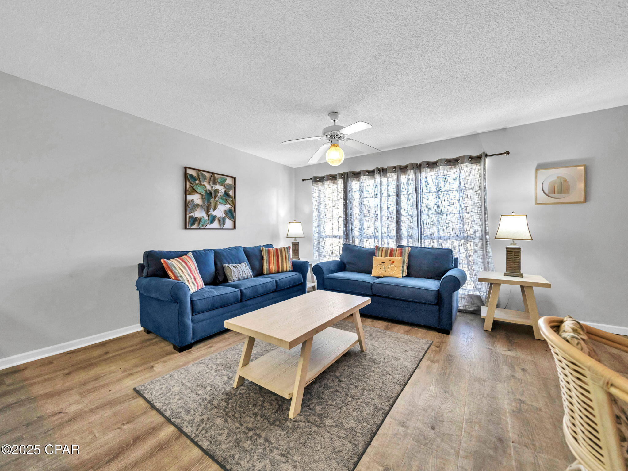 Image 48 For 17462 Front Beach  54205