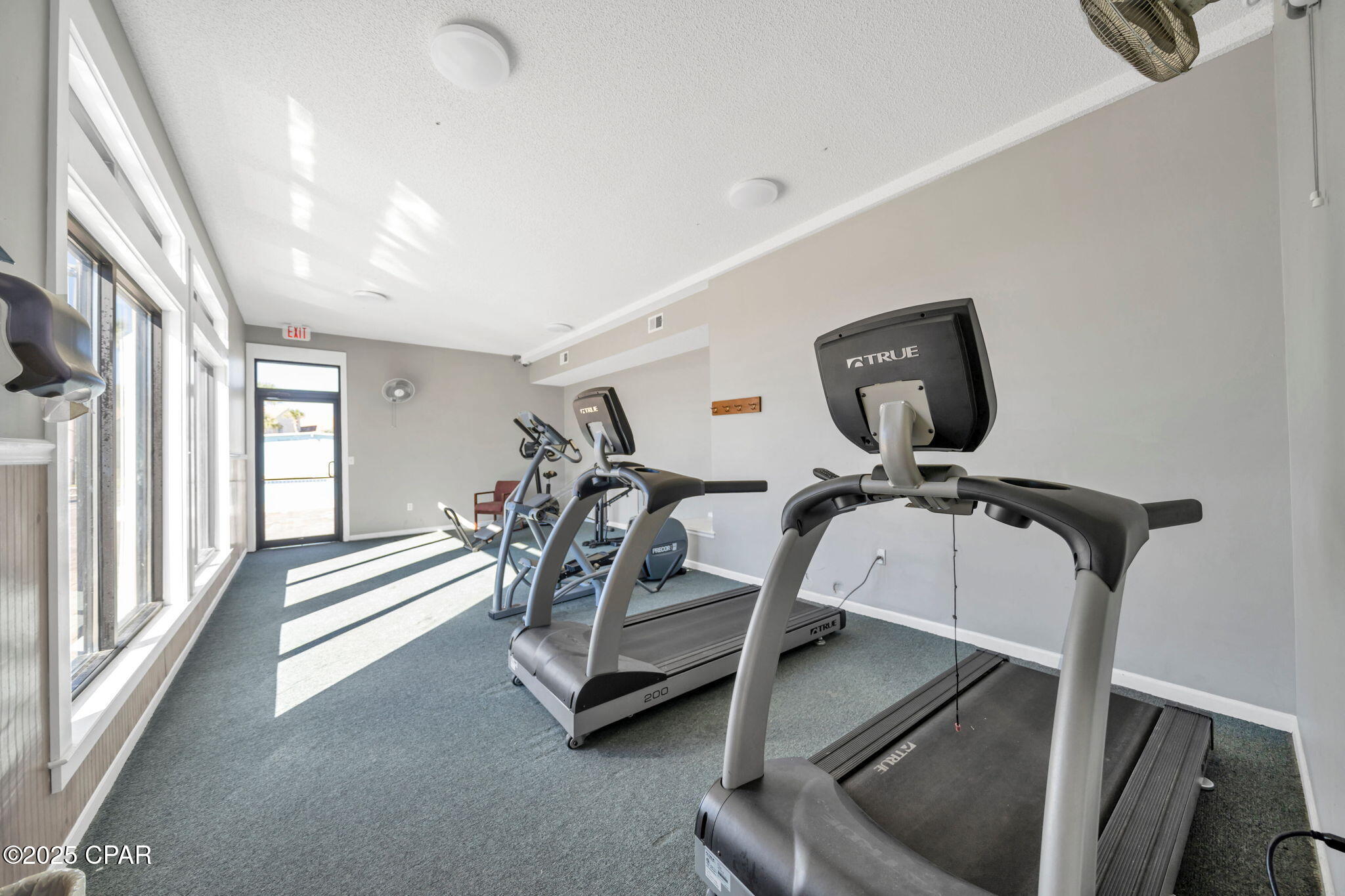 Image 55 For 17462 Front Beach  54205