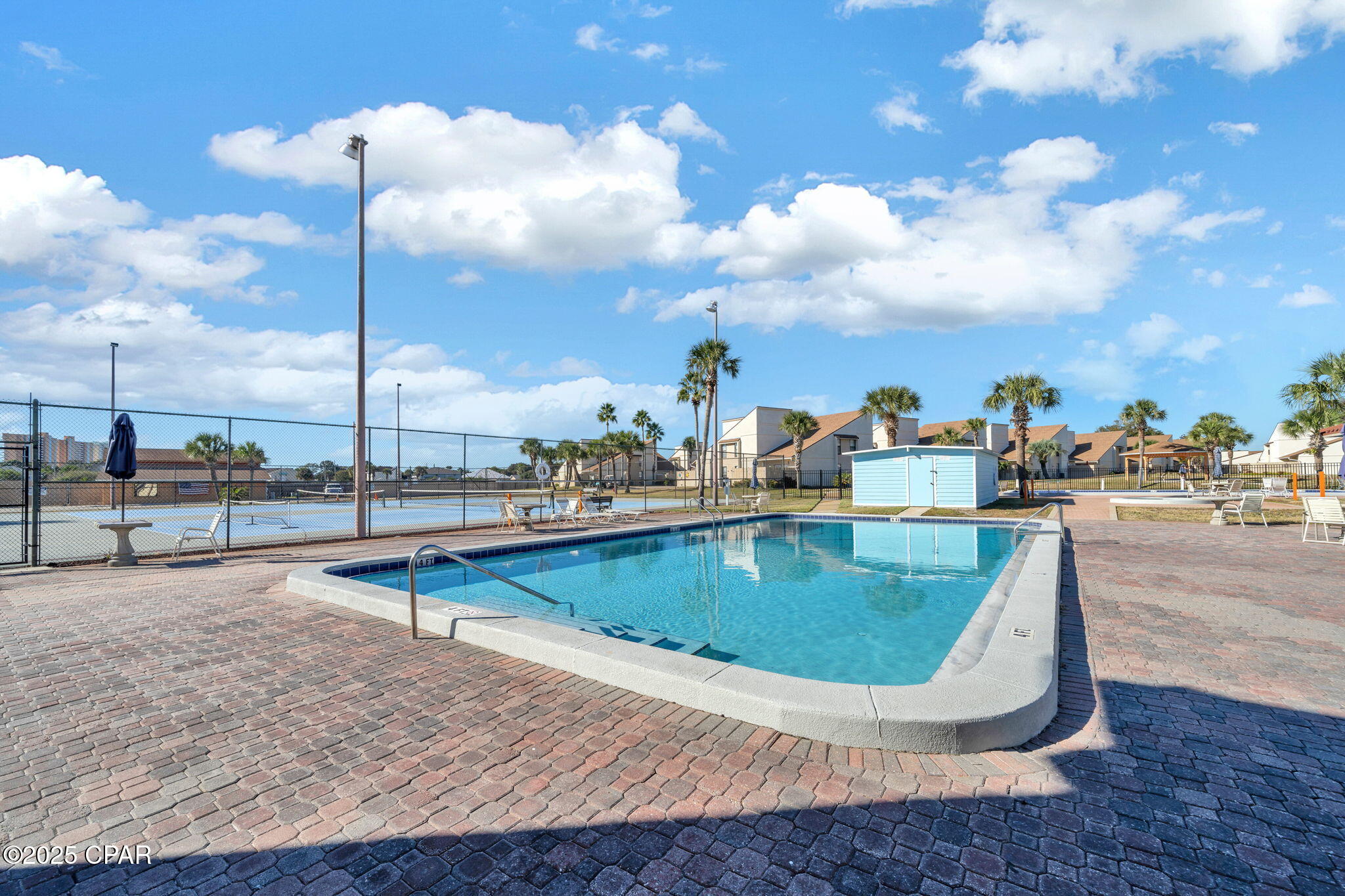 Image 56 For 17462 Front Beach  54205