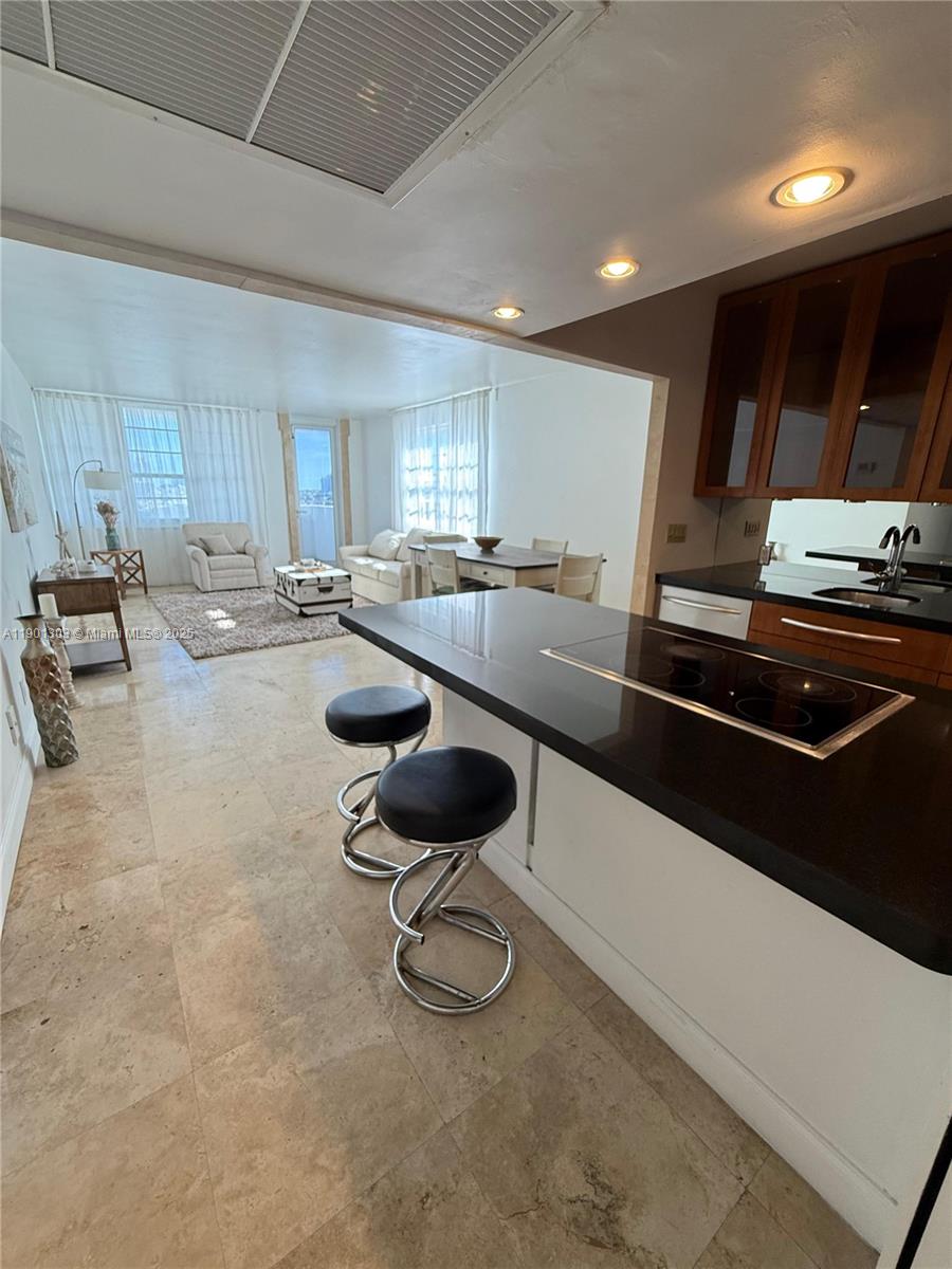 The Decoplage Condo