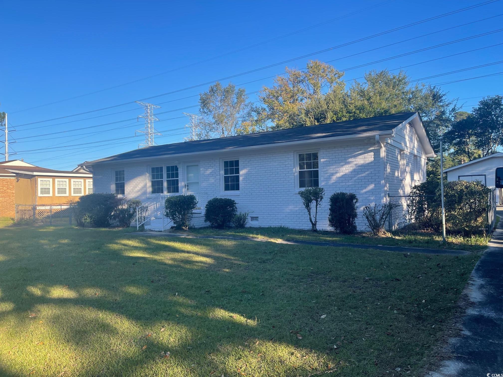 206 Cedar Ln. Conway, SC 29527