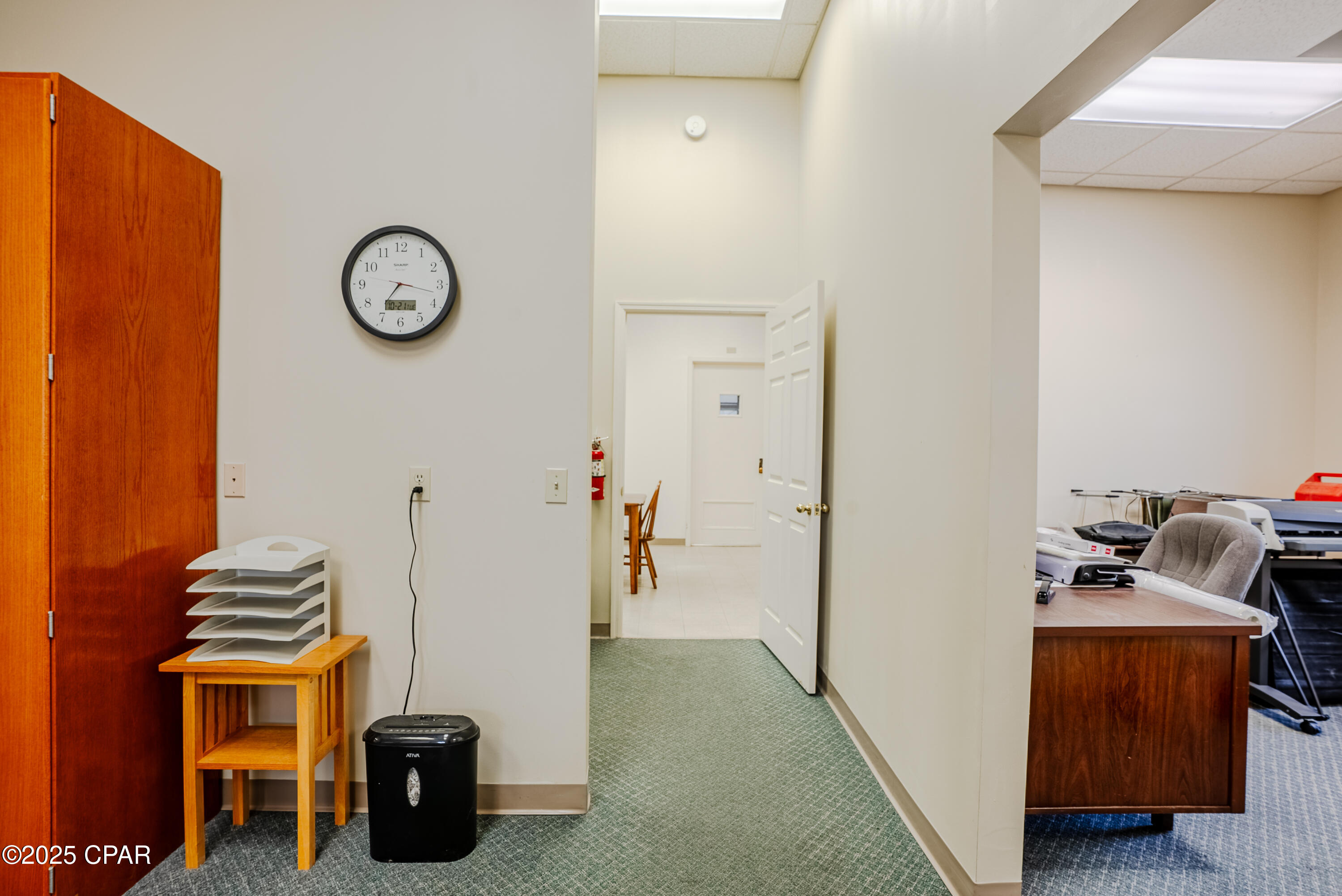 Image 18 For 625 Mercer Avenue