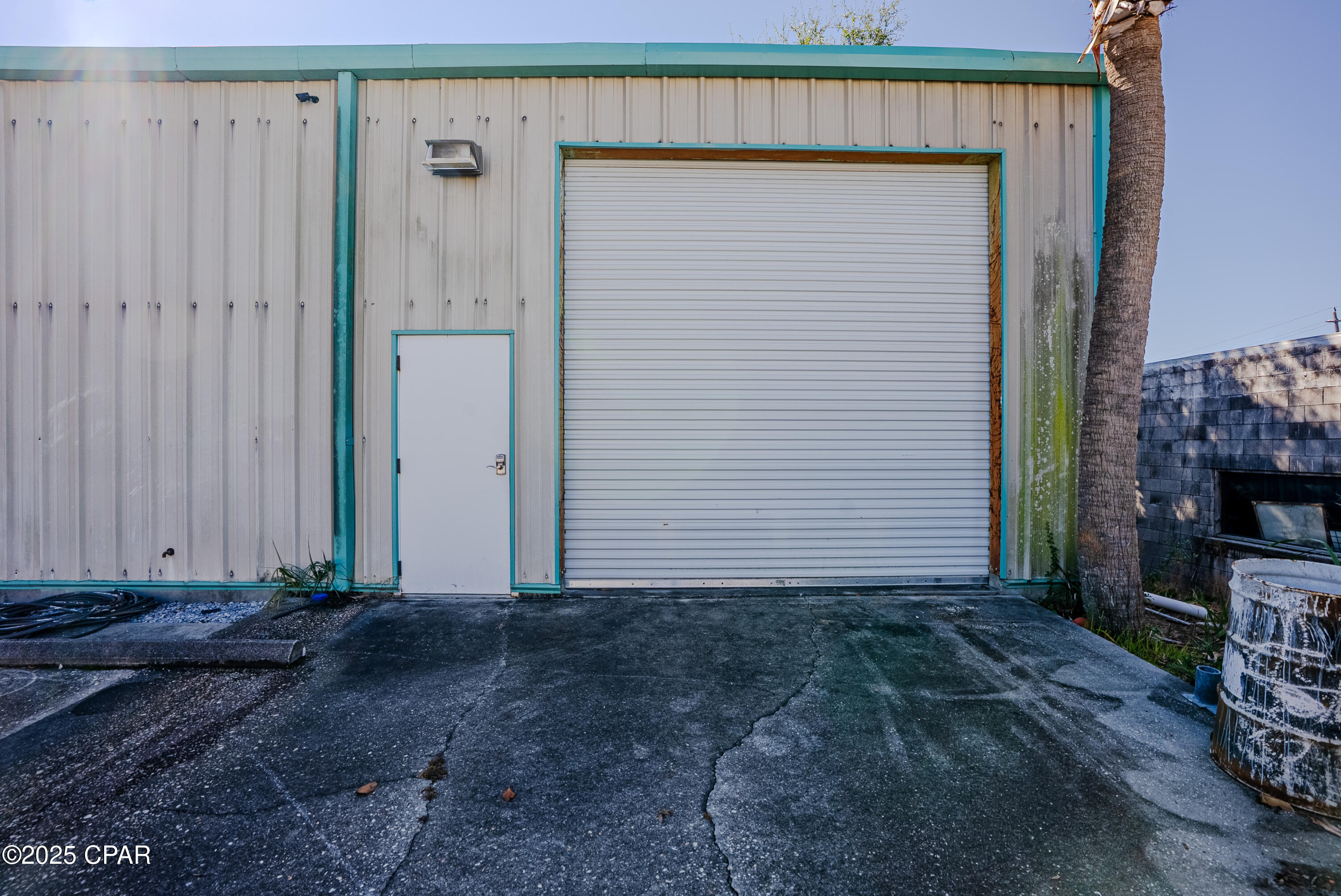 Image 31 For 625 Mercer Avenue