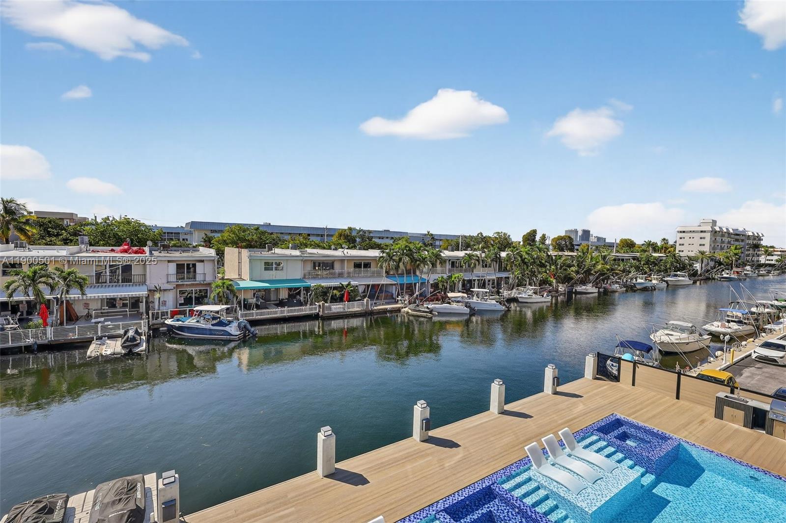 House for Sale in North Miami Beach, FL