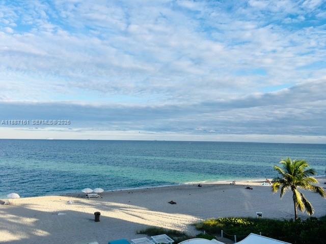 Trump International Beach