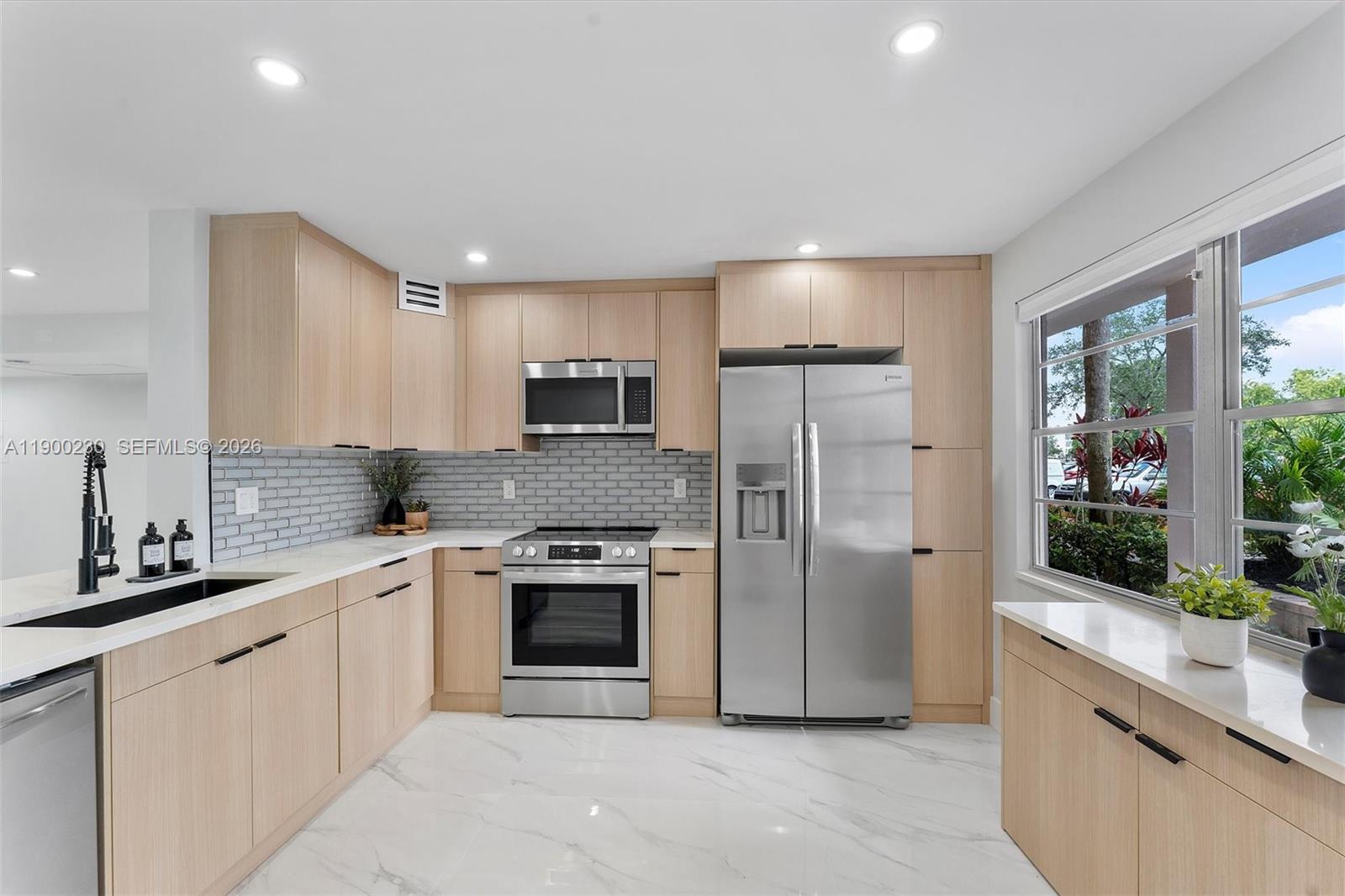 Granada Village C Condo