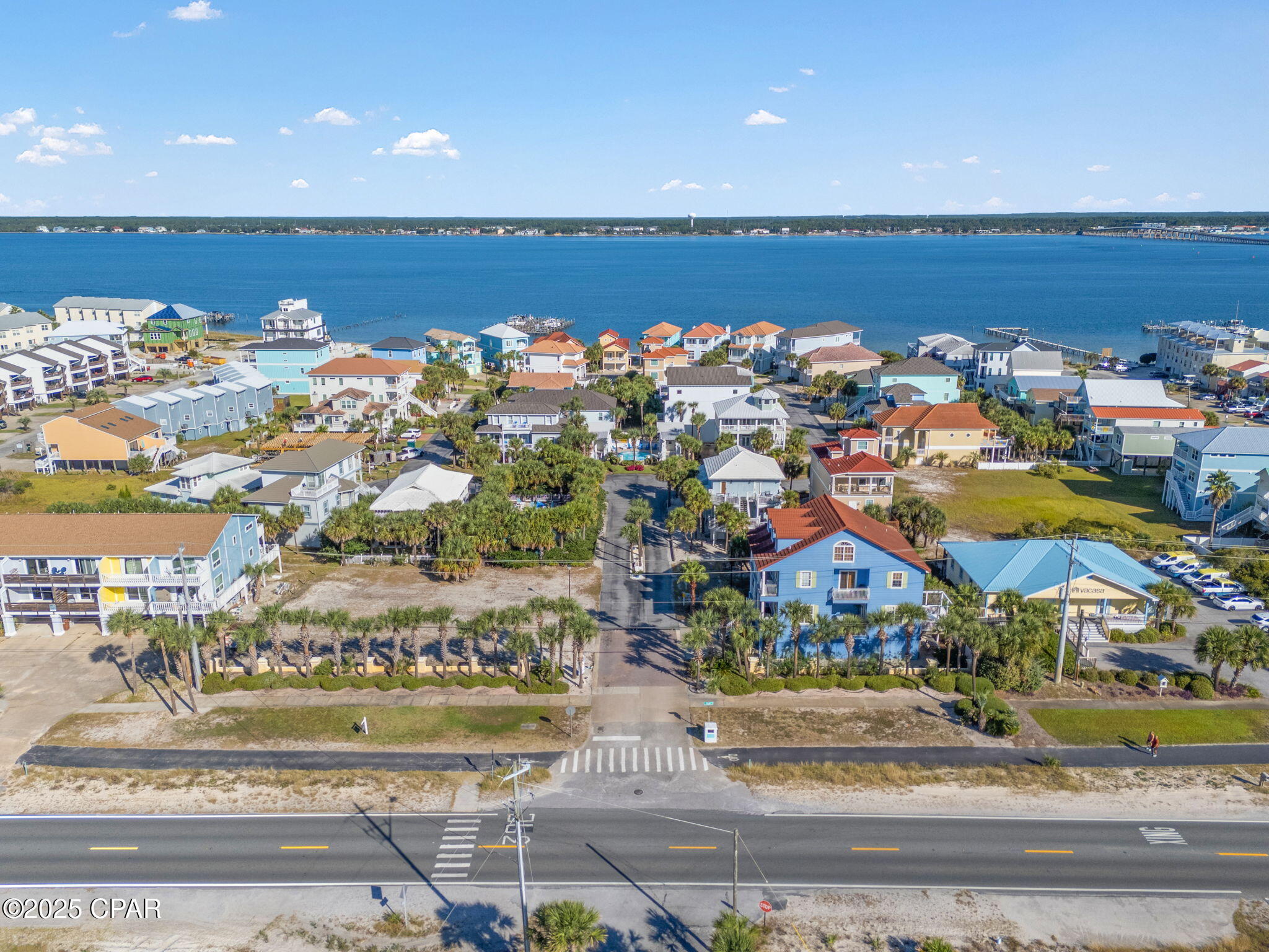 Listing photo id 19 for 1428 Sonata Court