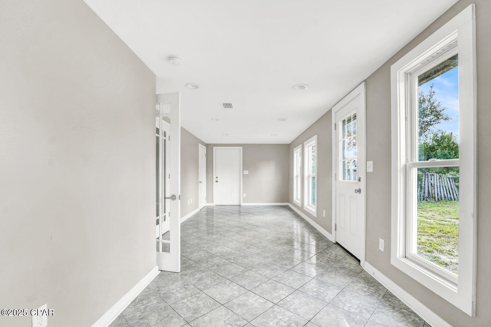 Image 17 For 21 3rd Court