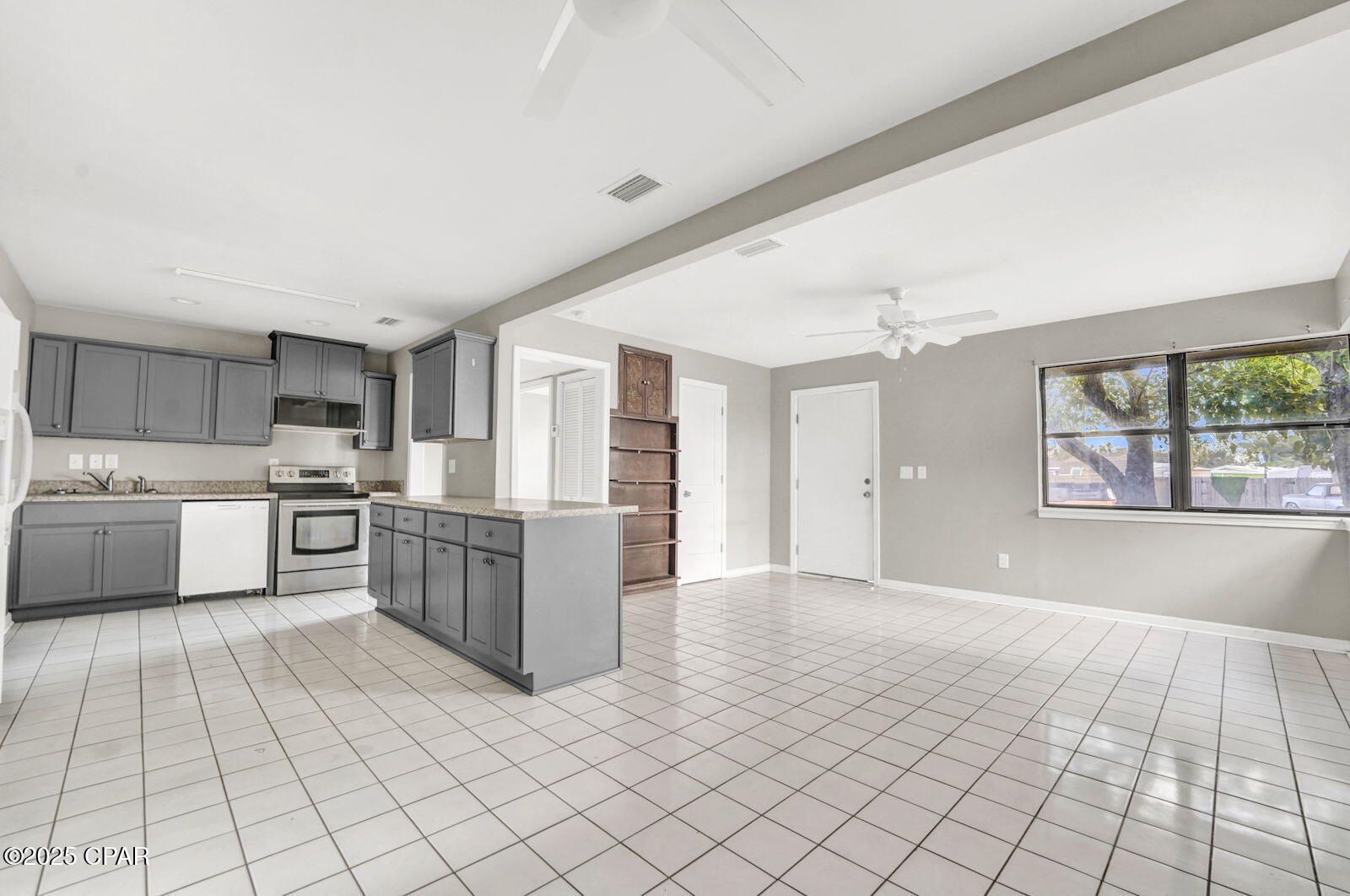 Image 4 For 21 3rd Court