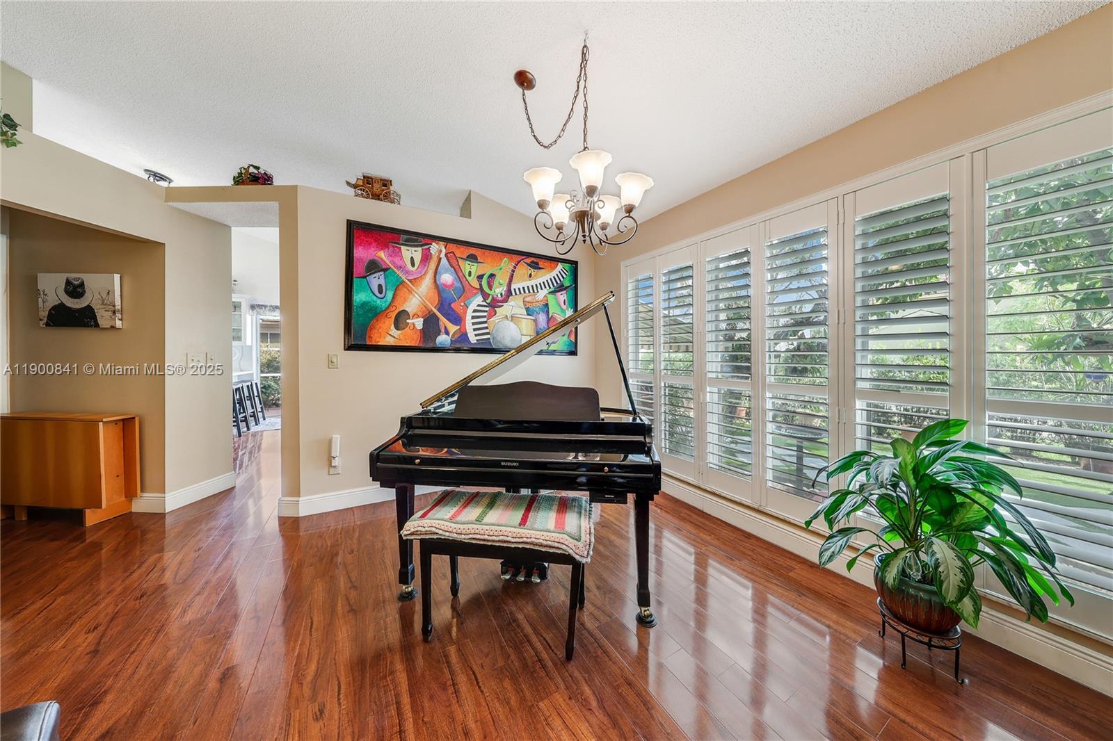 Dimensions North At Chape