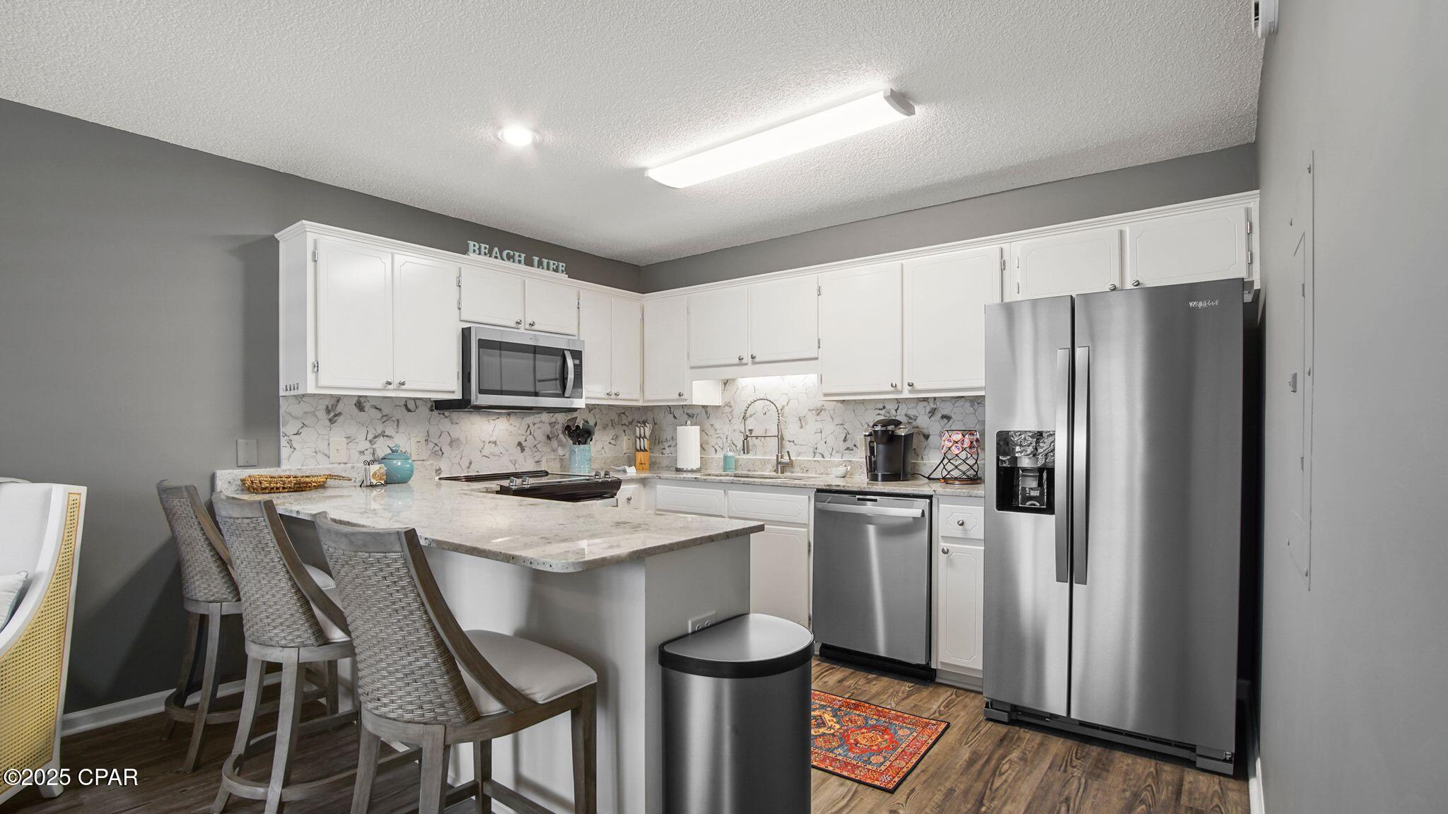 Image 13 For 17462 Front Beach Road 54204