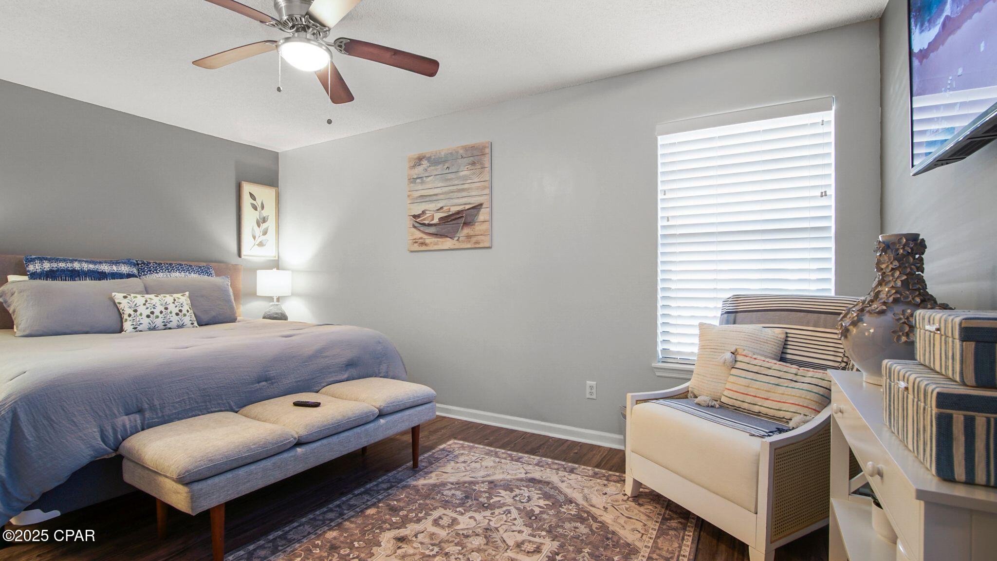 Image 25 For 17462 Front Beach Road 54204