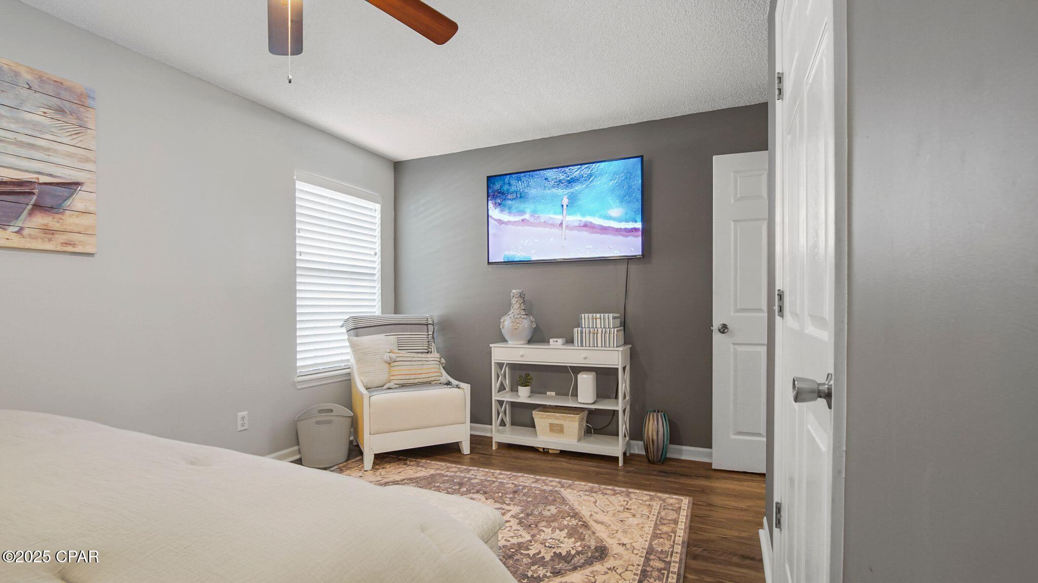 Image 26 For 17462 Front Beach Road 54204