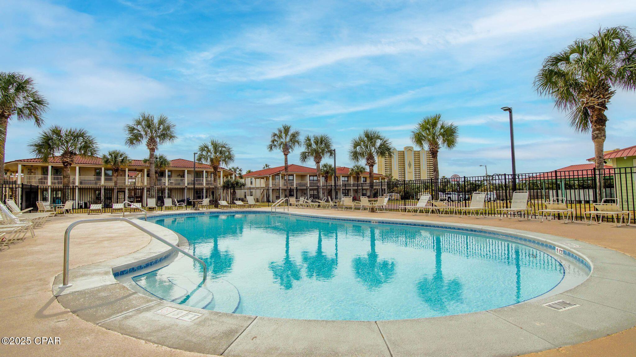 Image 44 For 17462 Front Beach Road 54204