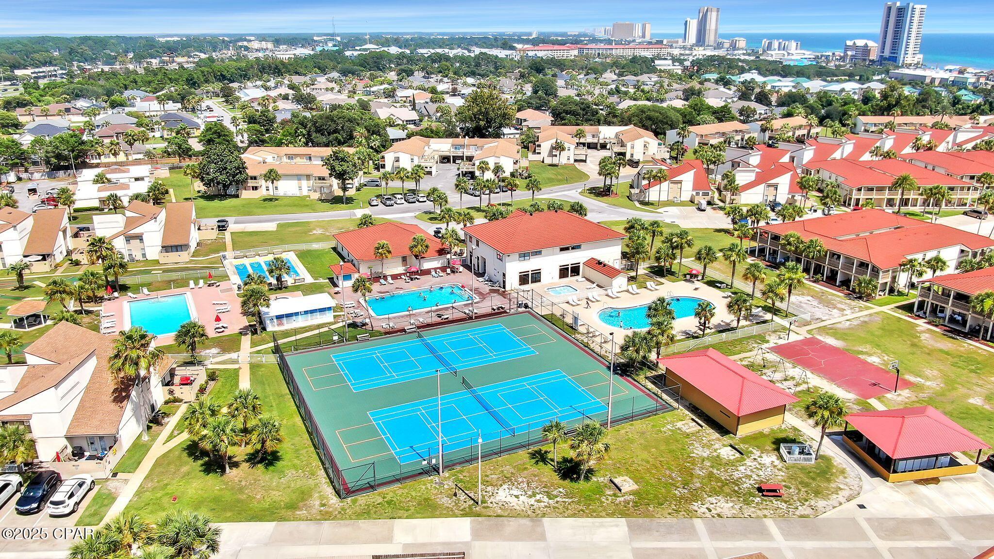 Image 60 For 17462 Front Beach Road 54204