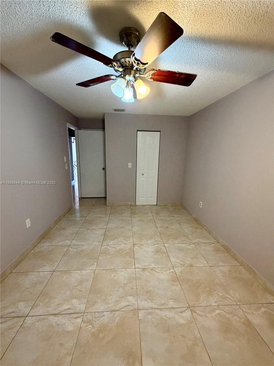 Homes for sale in Green Acres, FL | 5797 S 37Th St, Green Acres, FL 33463 | MLS# A11899646