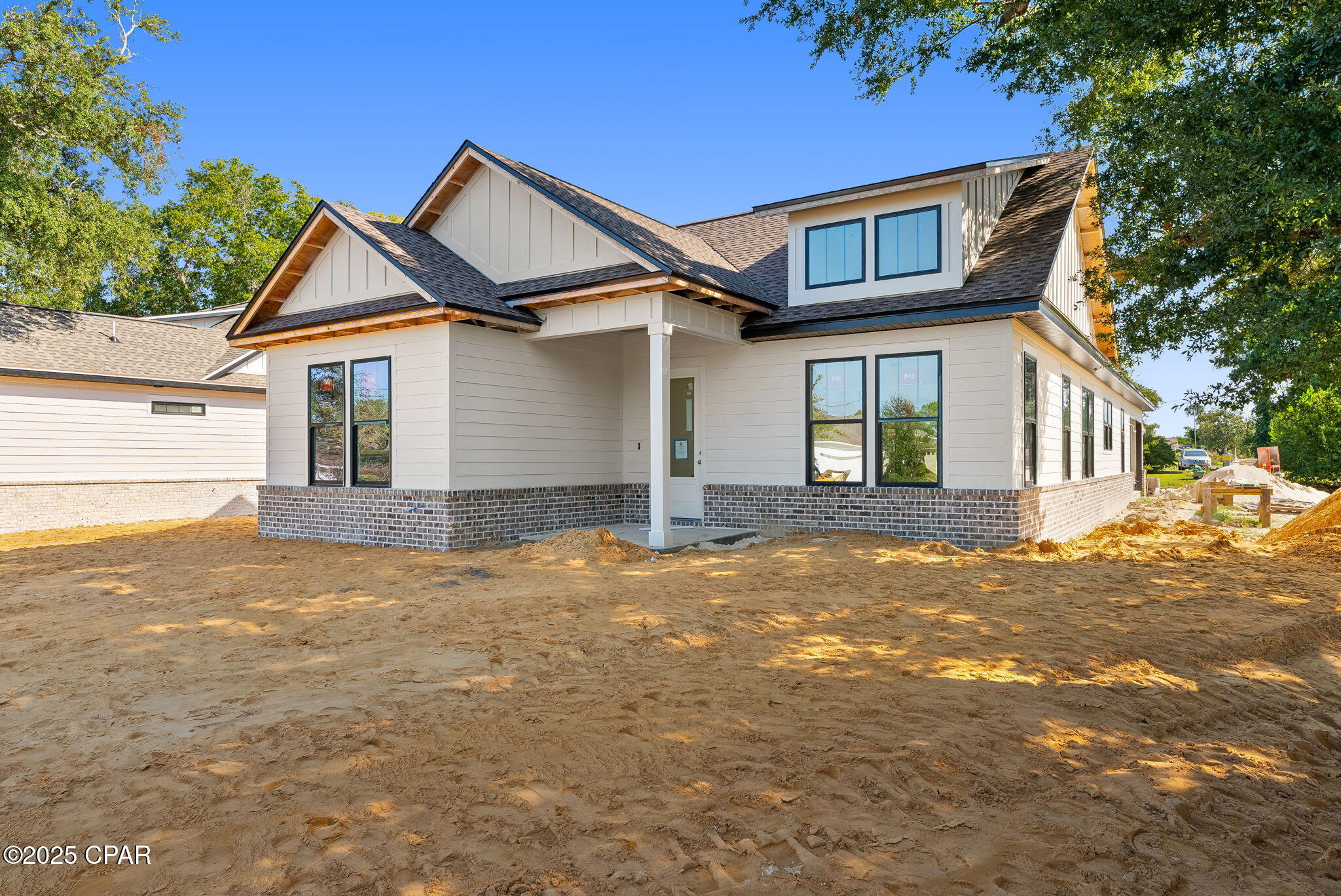 Image 4 For 3116 Kings Drive