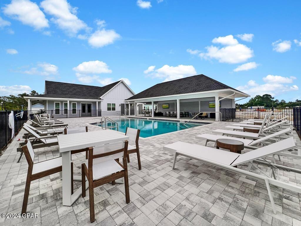 Image 39 For 264 Mosaic Drive 66