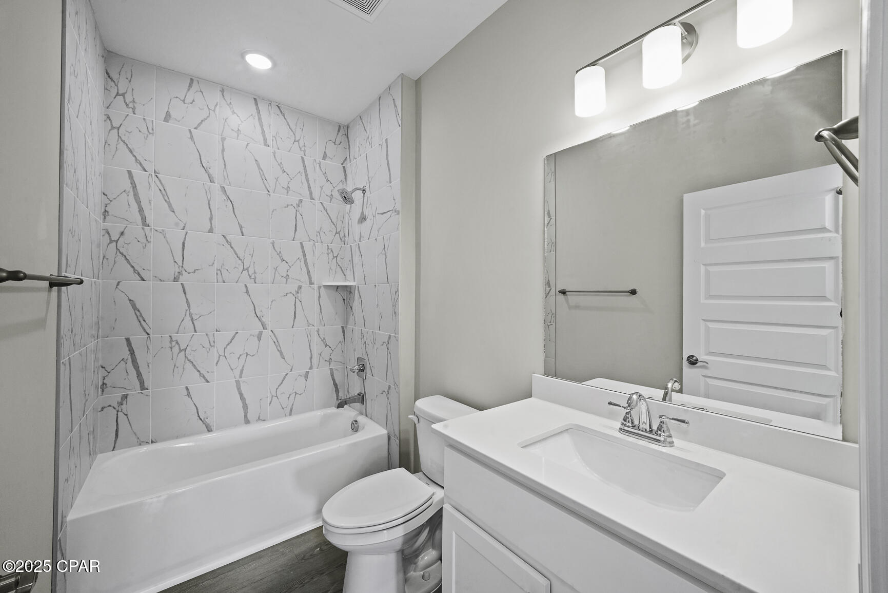 Image 5 For 264 Mosaic Drive 66